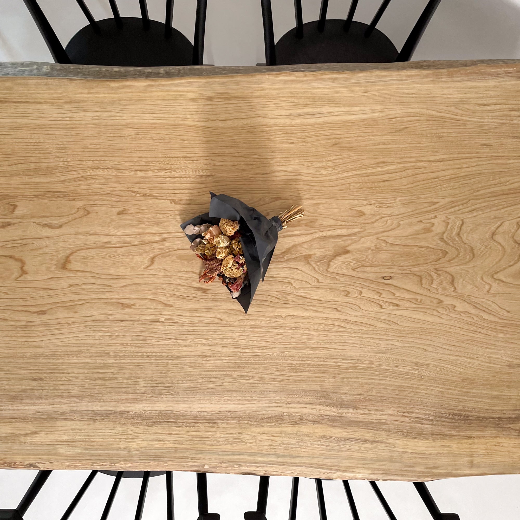 KIDOMEIMOKU 栓一枚板ダイニングテーブル｜140cm(4人掛け) – 【公式