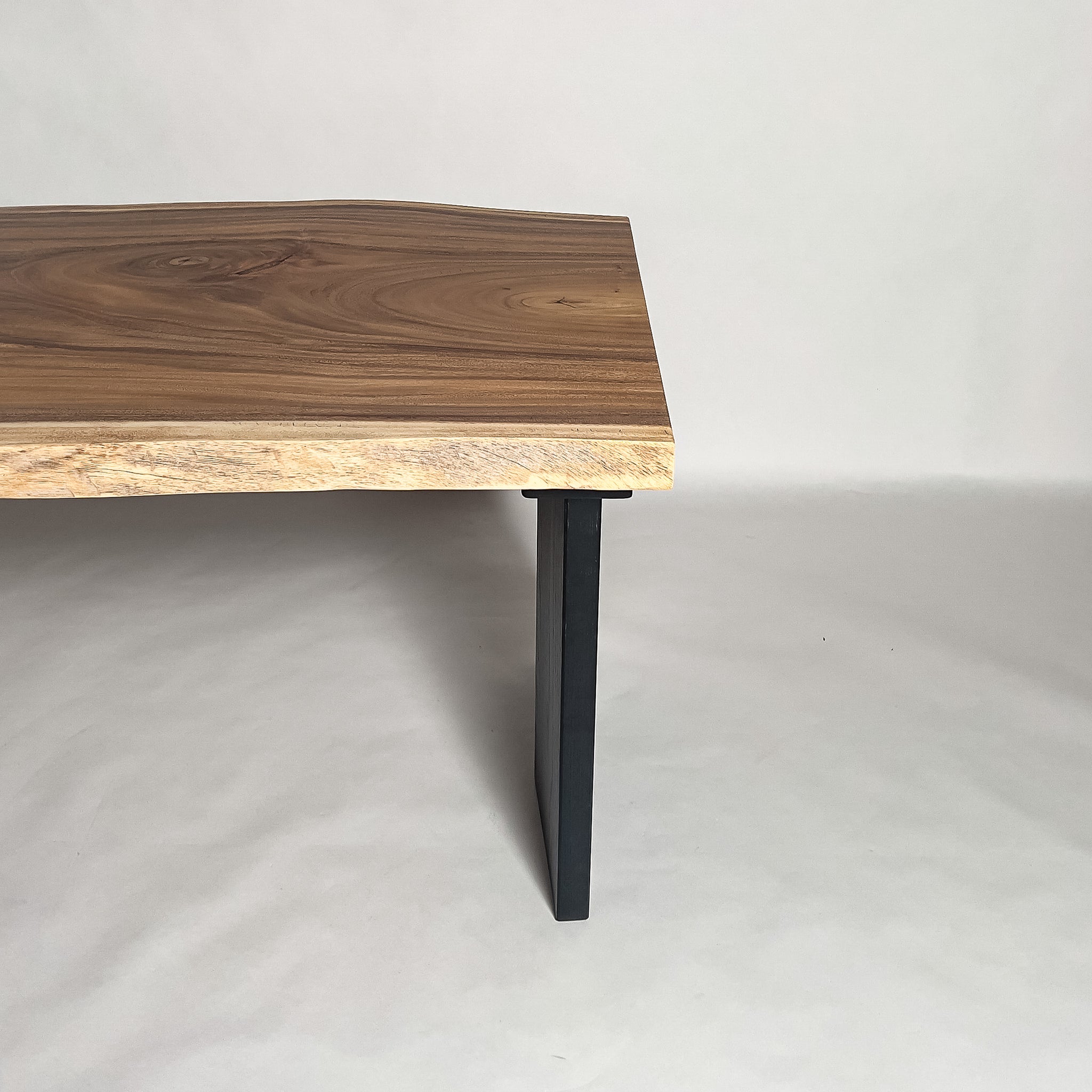 No.2138　モンキーポッド/一枚板ダイニングテーブル