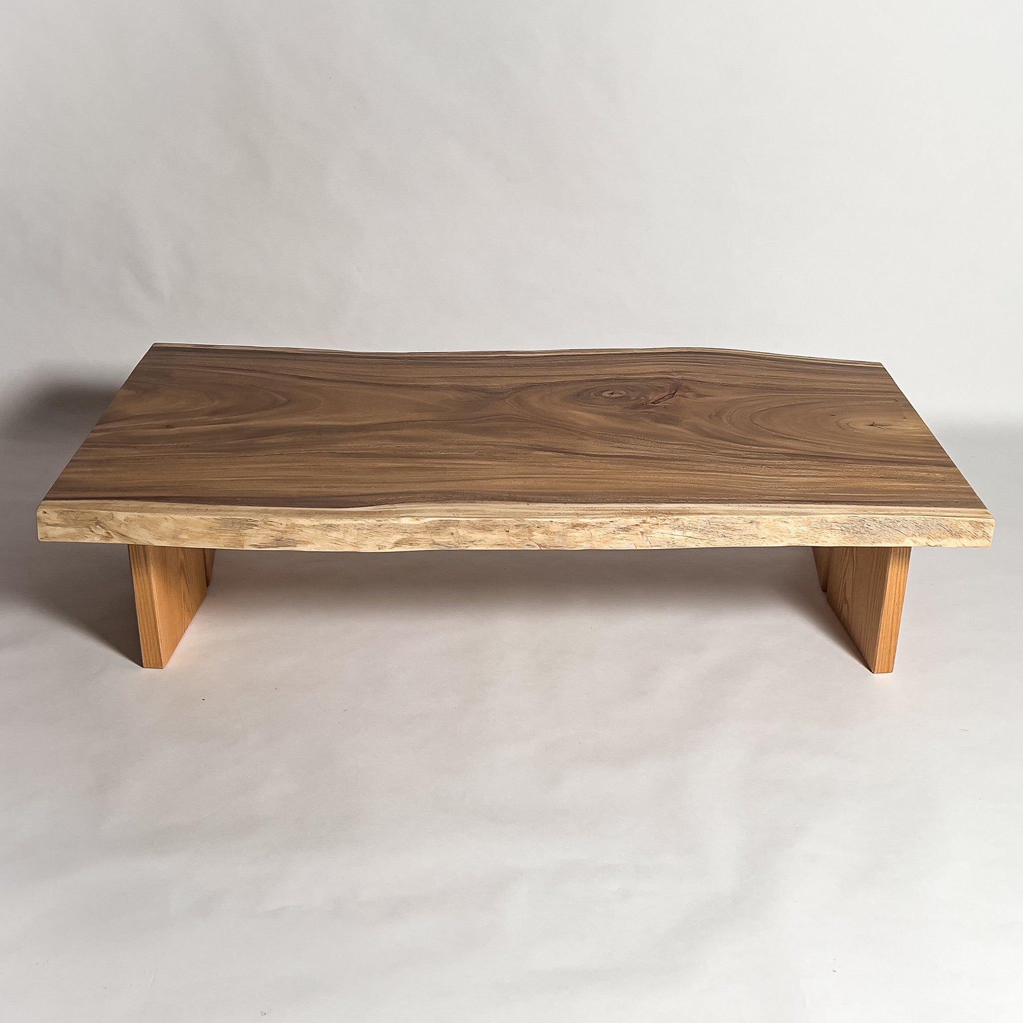 No.2138　モンキーポッド/一枚板リビングテーブル