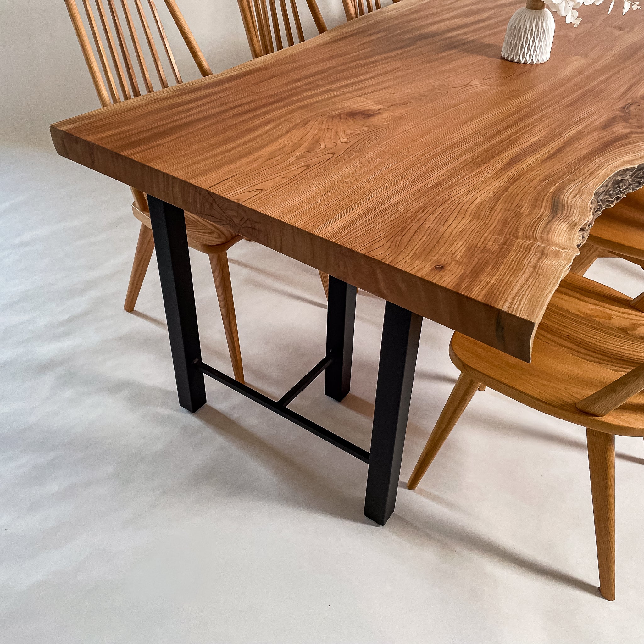 No.2026　欅（けやき）/一枚板ダイニングテーブル