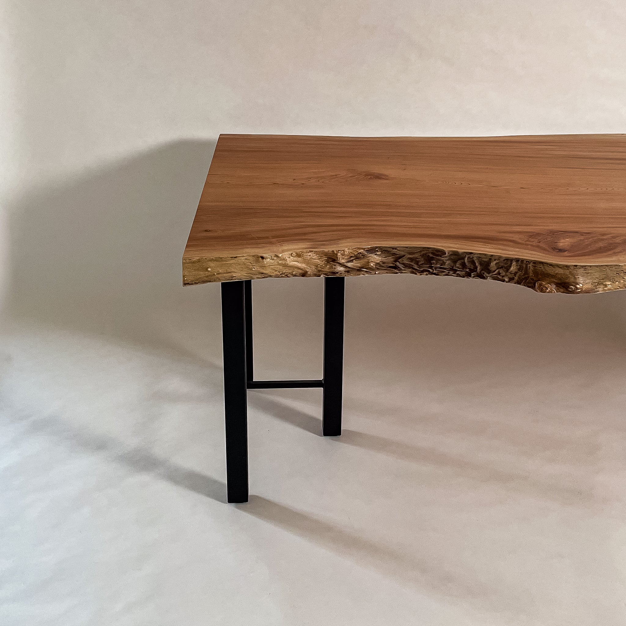 No.2026　欅（けやき）/一枚板ダイニングテーブル