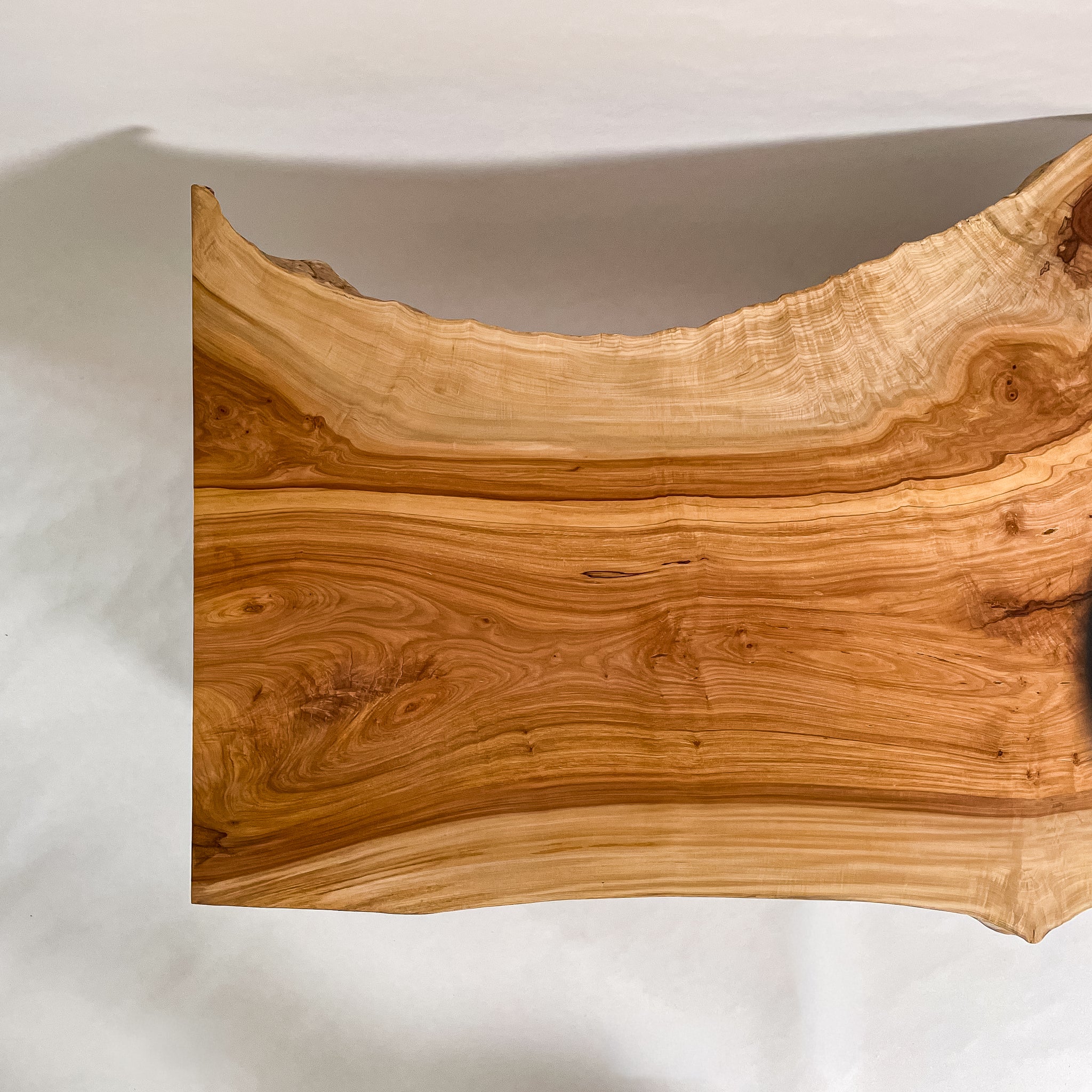 No.1958　栃（とち）/一枚板ダイニングテーブル