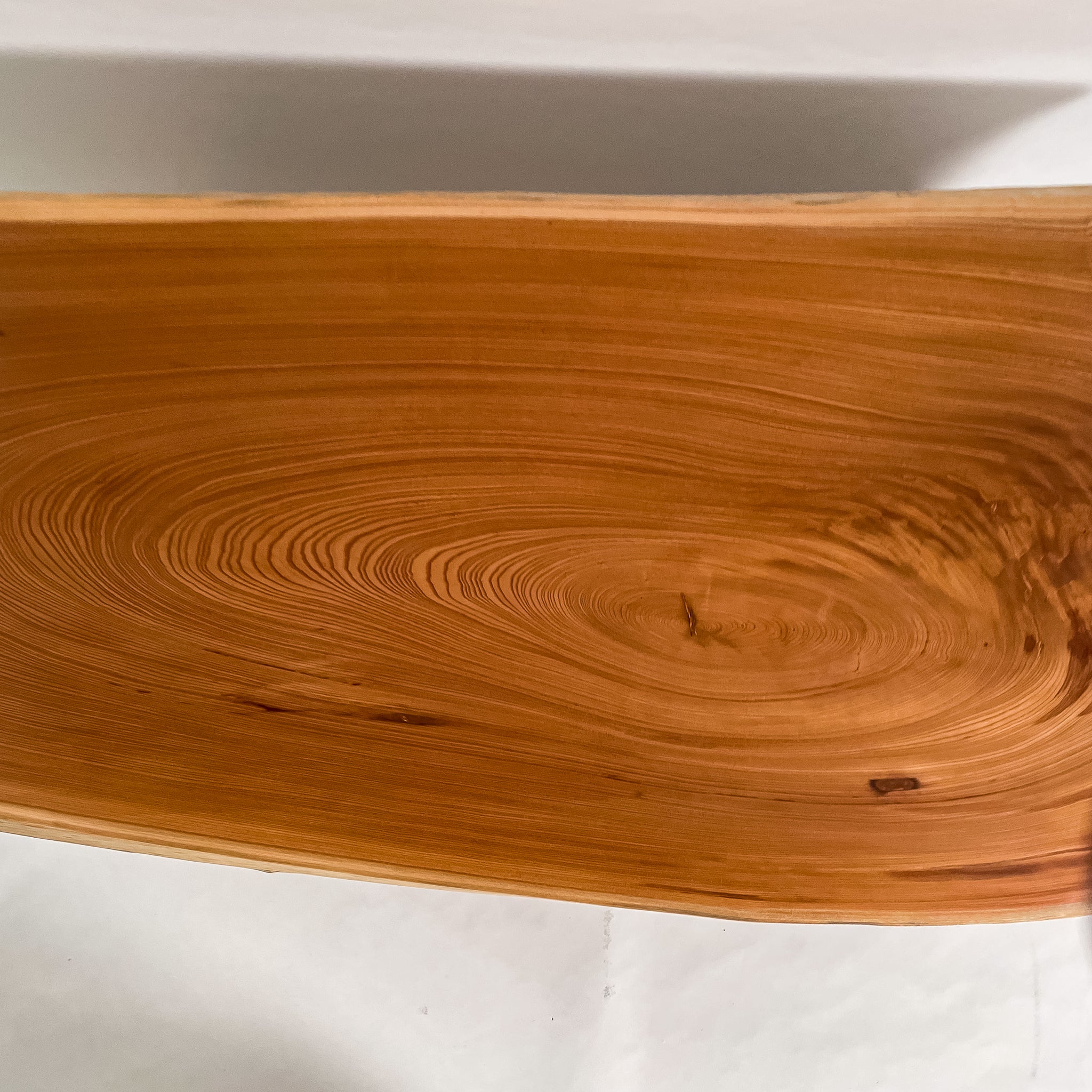 高級一枚板テーブル 公式】KIDO MEIMOKU（鬼童銘木）｜一枚板テーブル専門店 – KIDO