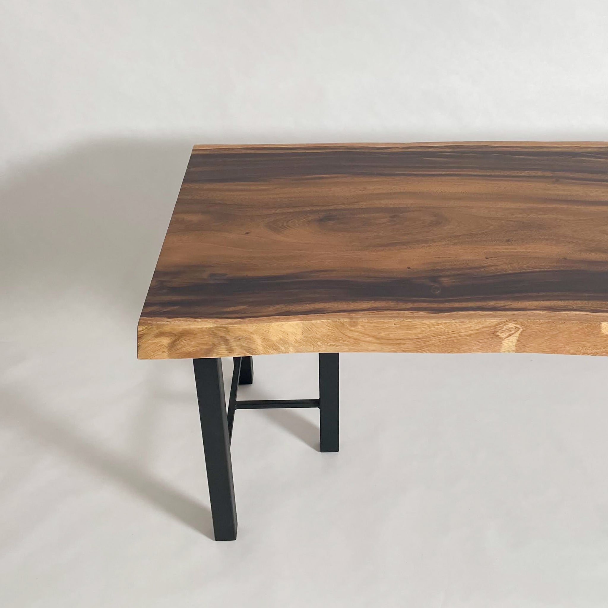 KIDOMEIMOKU モンキーポッド一枚板ダイニングテーブル｜200cm(6人掛け