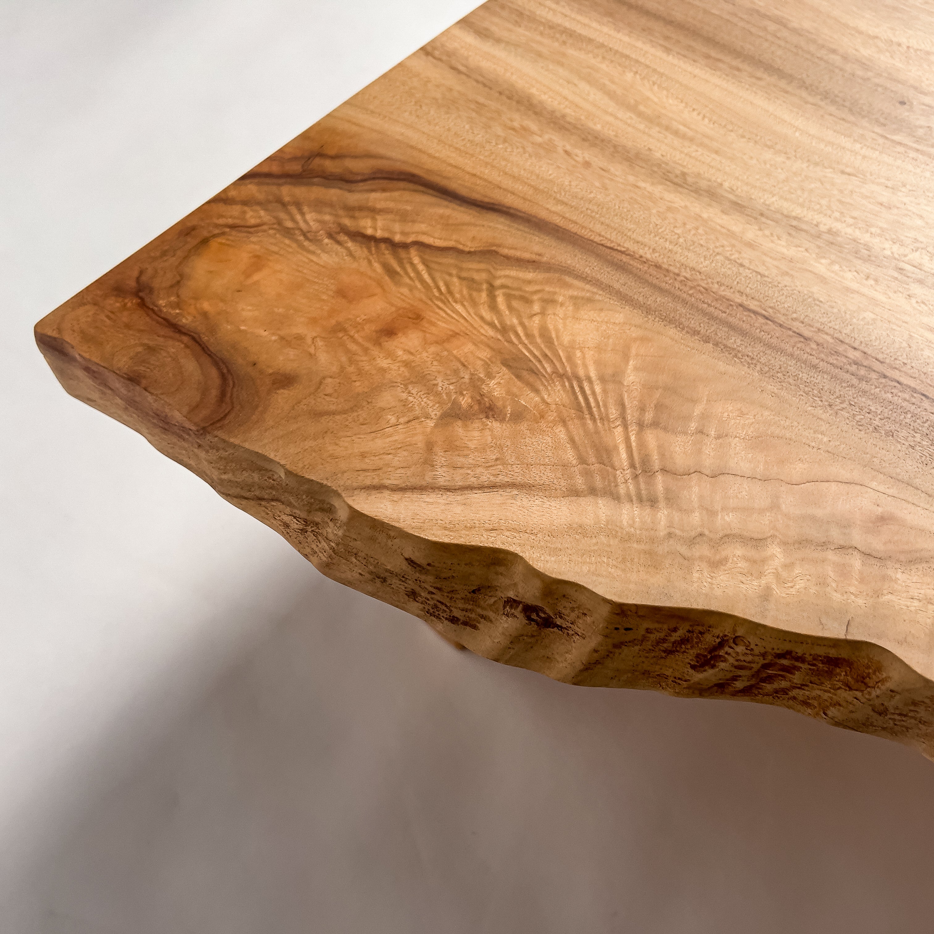 No.2097　楠（くす）/一枚板ローテーブル