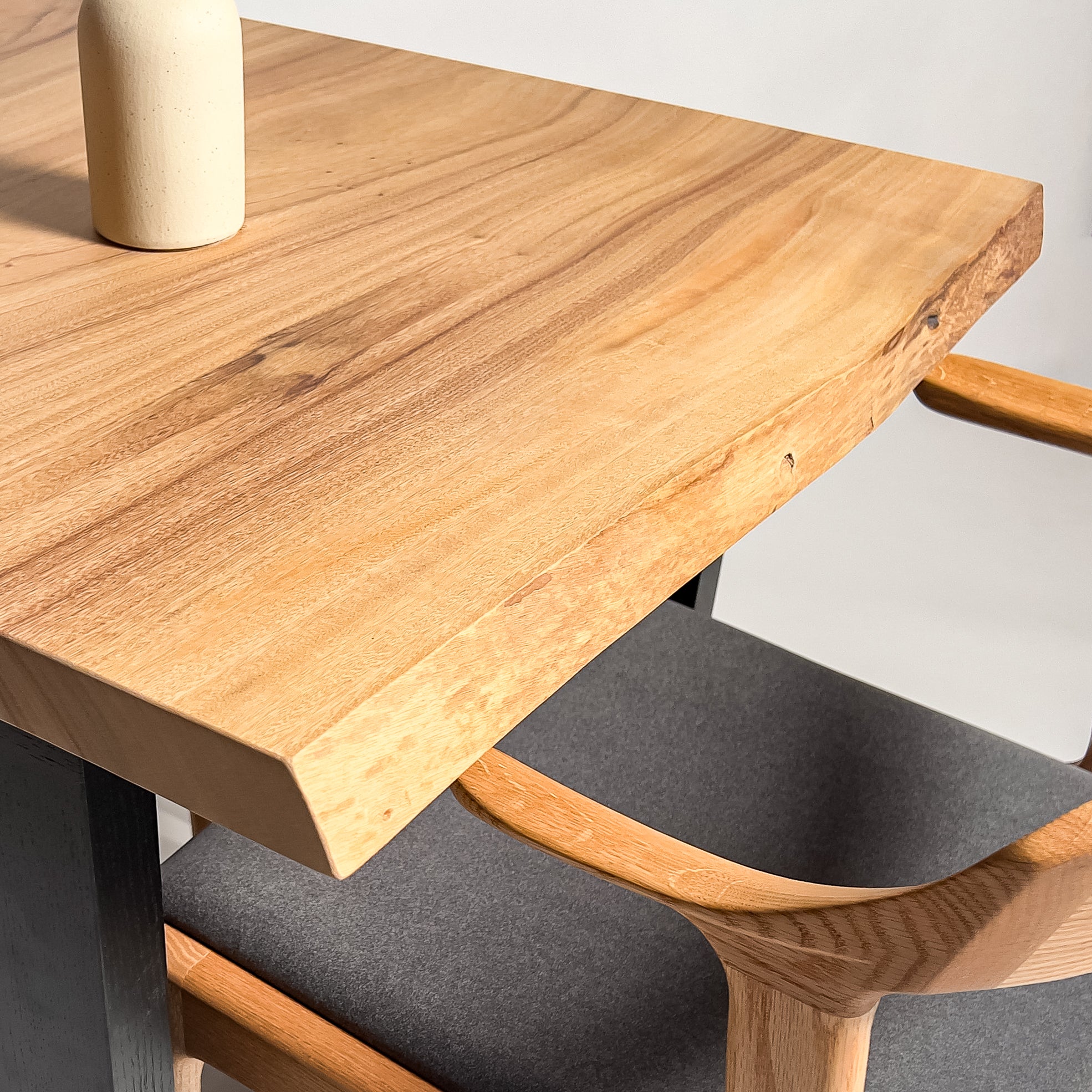 No.2097　楠（くす）/一枚板ダイニングテーブル