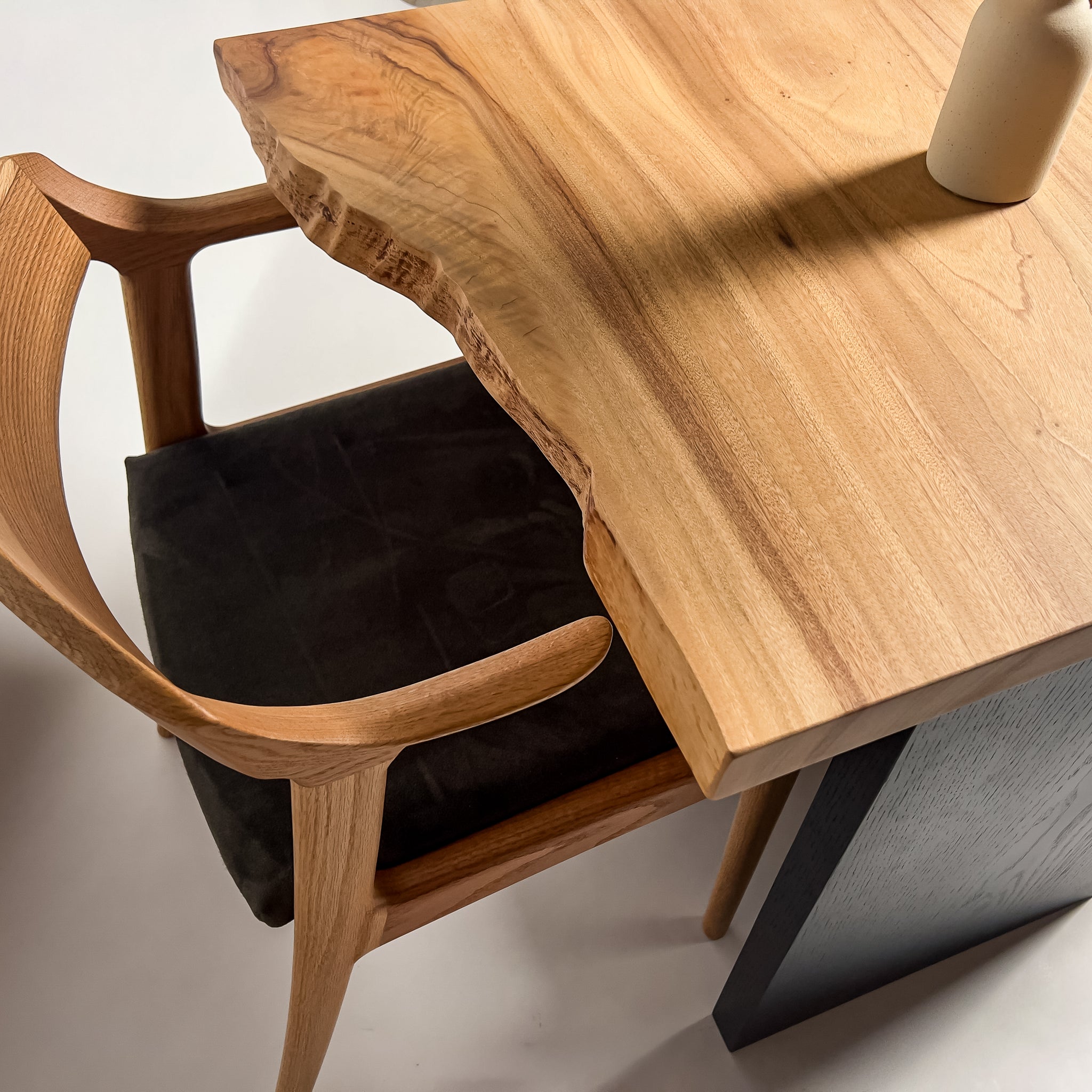 No.2097　楠（くす）/一枚板ダイニングテーブル