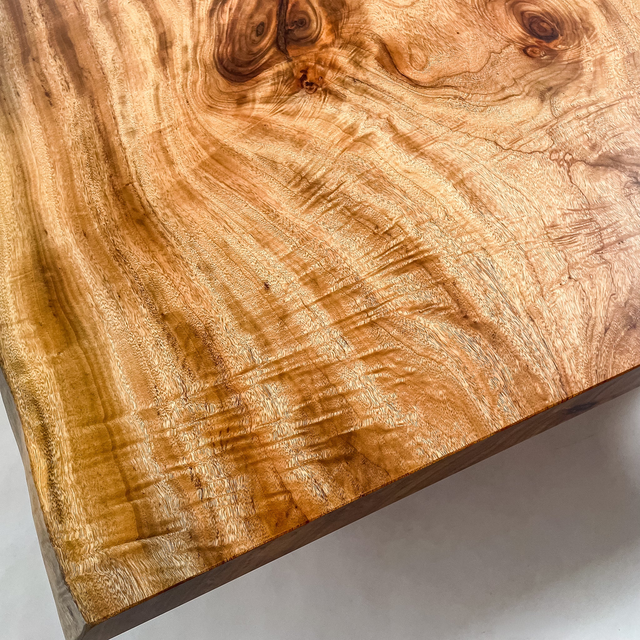 No.2037　楠（くす）/一枚板ダイニングテーブル