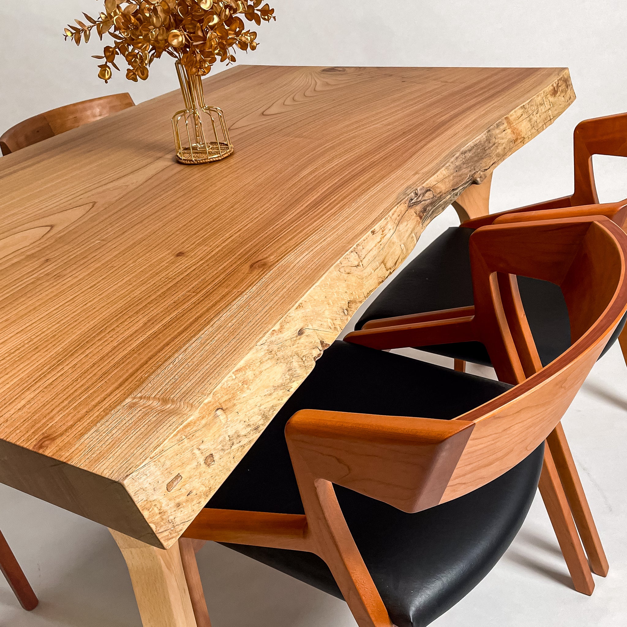 No.2060　欅（けやき）/一枚板ダイニングテーブル