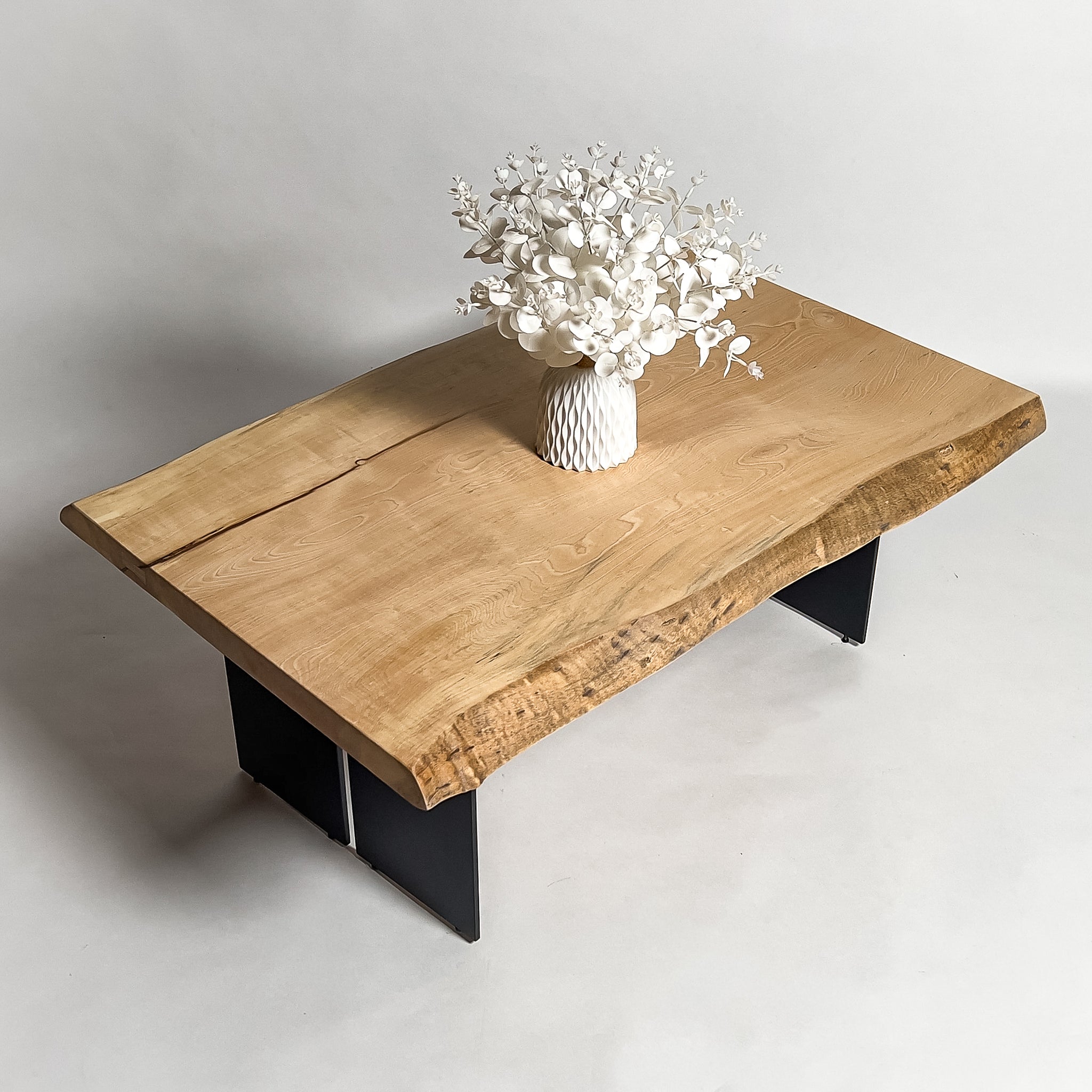 No.2101　栃（とち）/一枚板ローテーブル