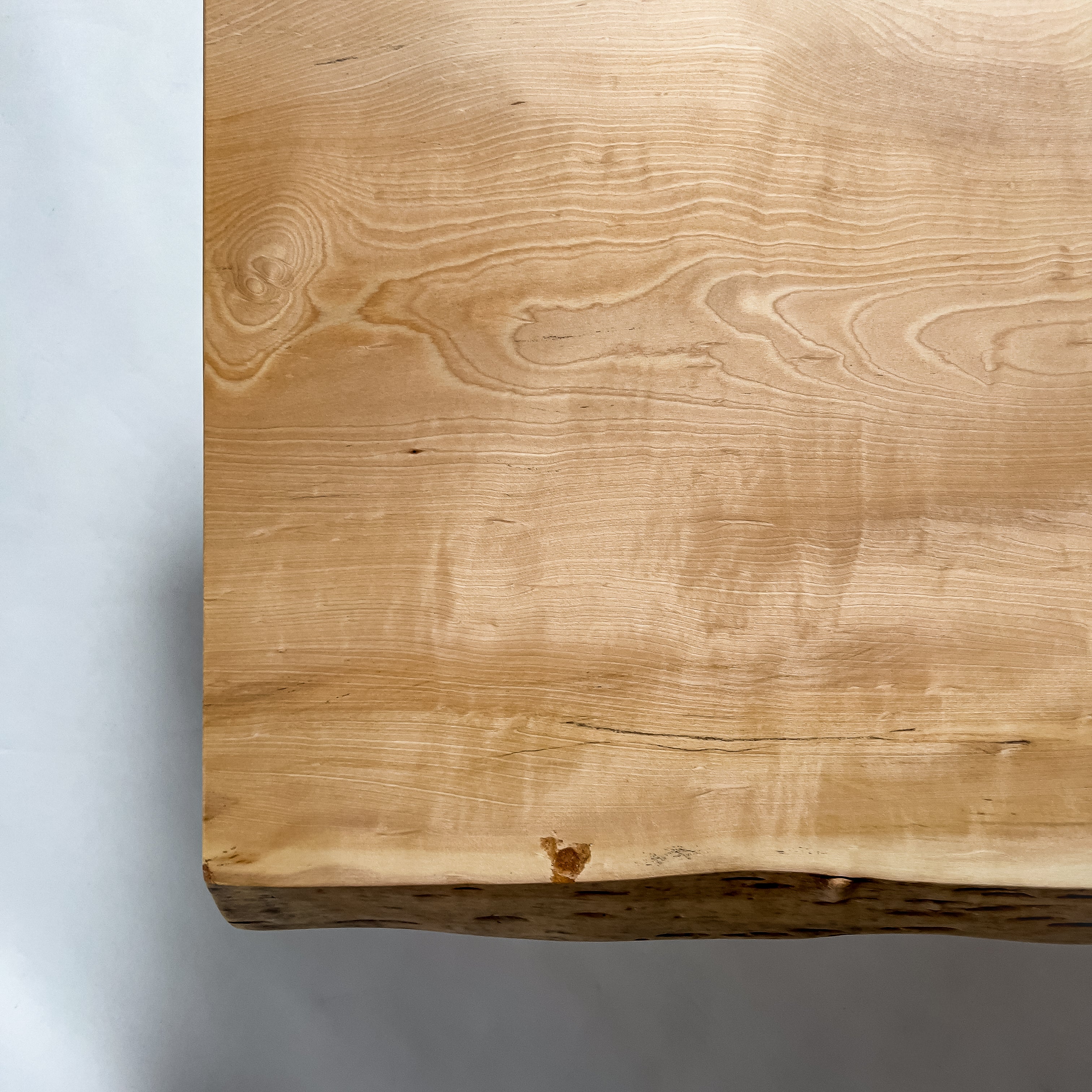 No.2101　栃（とち）/一枚板ローテーブル