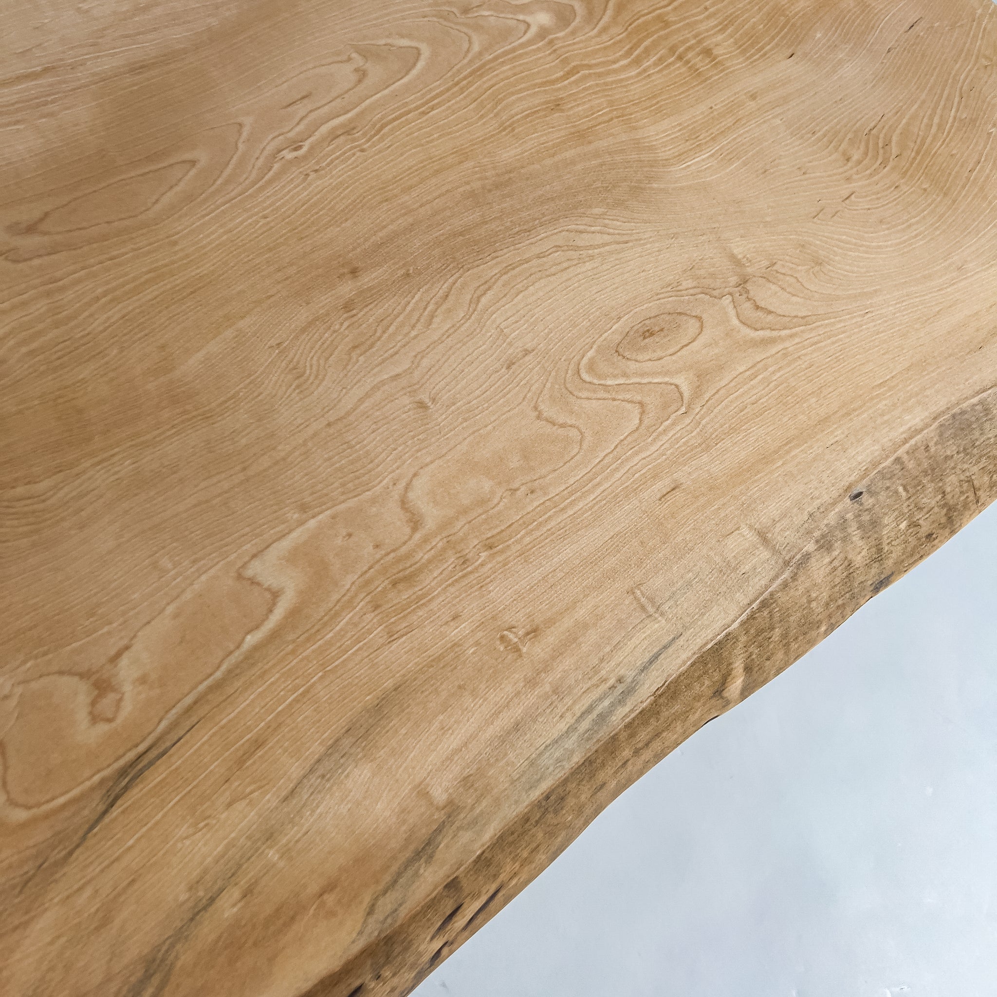 No.2101　栃（とち）/一枚板デスク