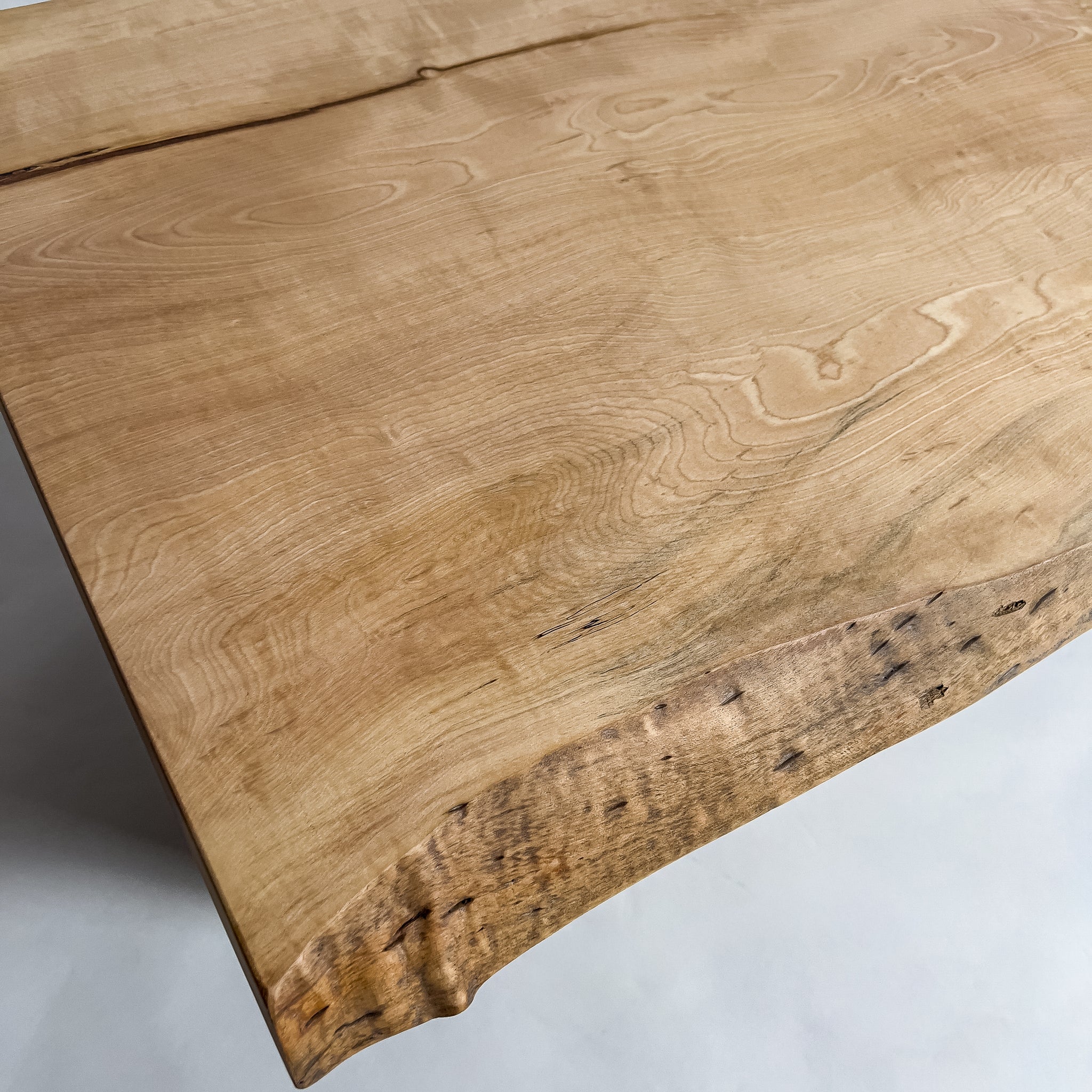 No.2101　栃（とち）/一枚板デスク