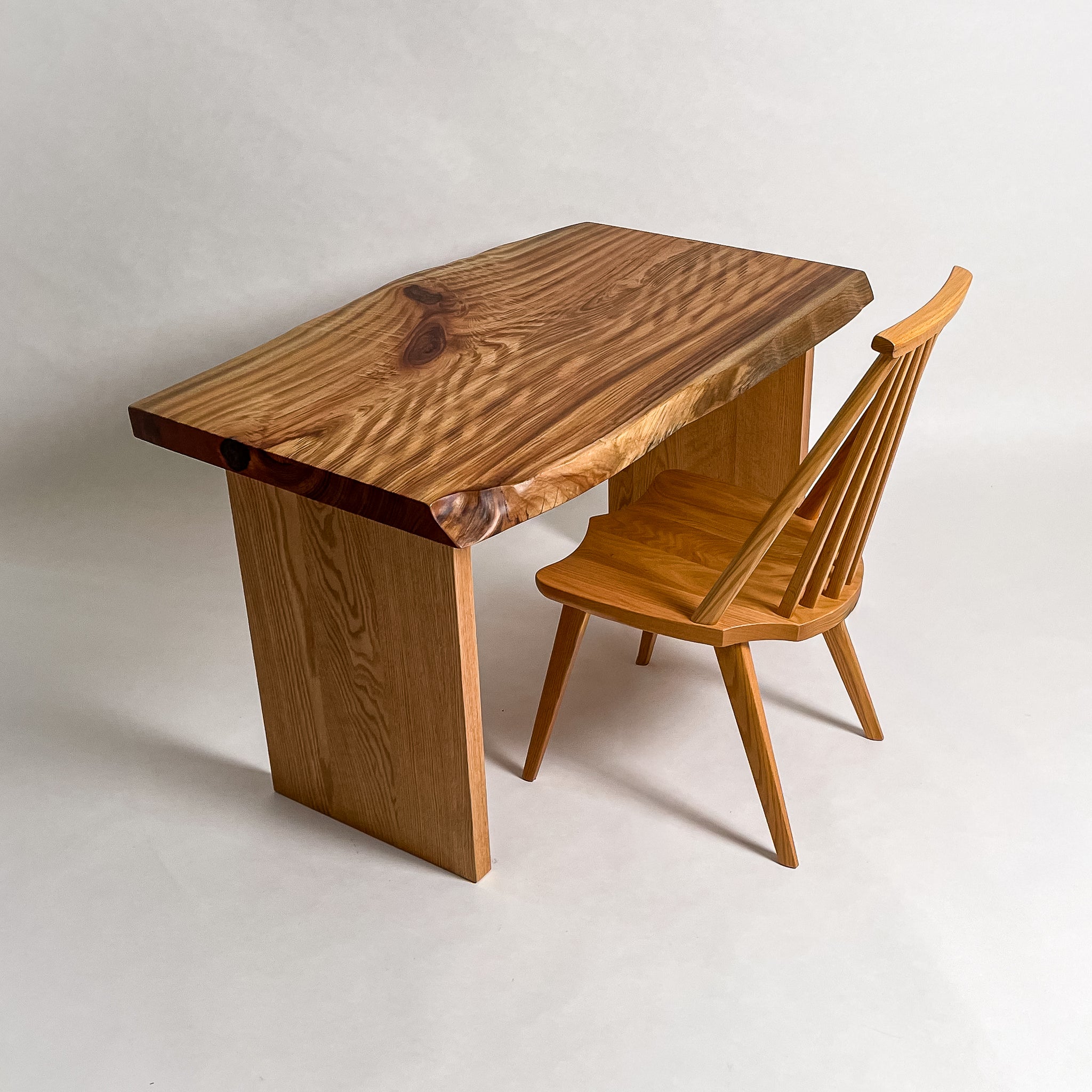 No.1931　楠（くす）/一枚板デスク