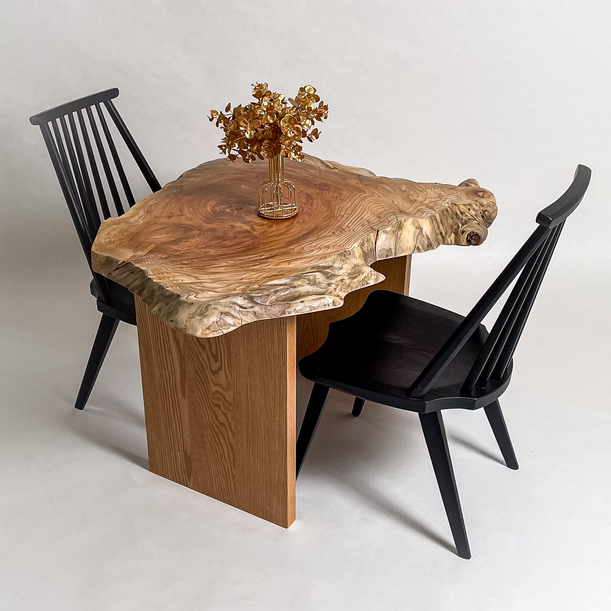 KIDOMEIMOKU 欅一枚板ダイニングテーブル｜80cm(2人掛け) – 【公式