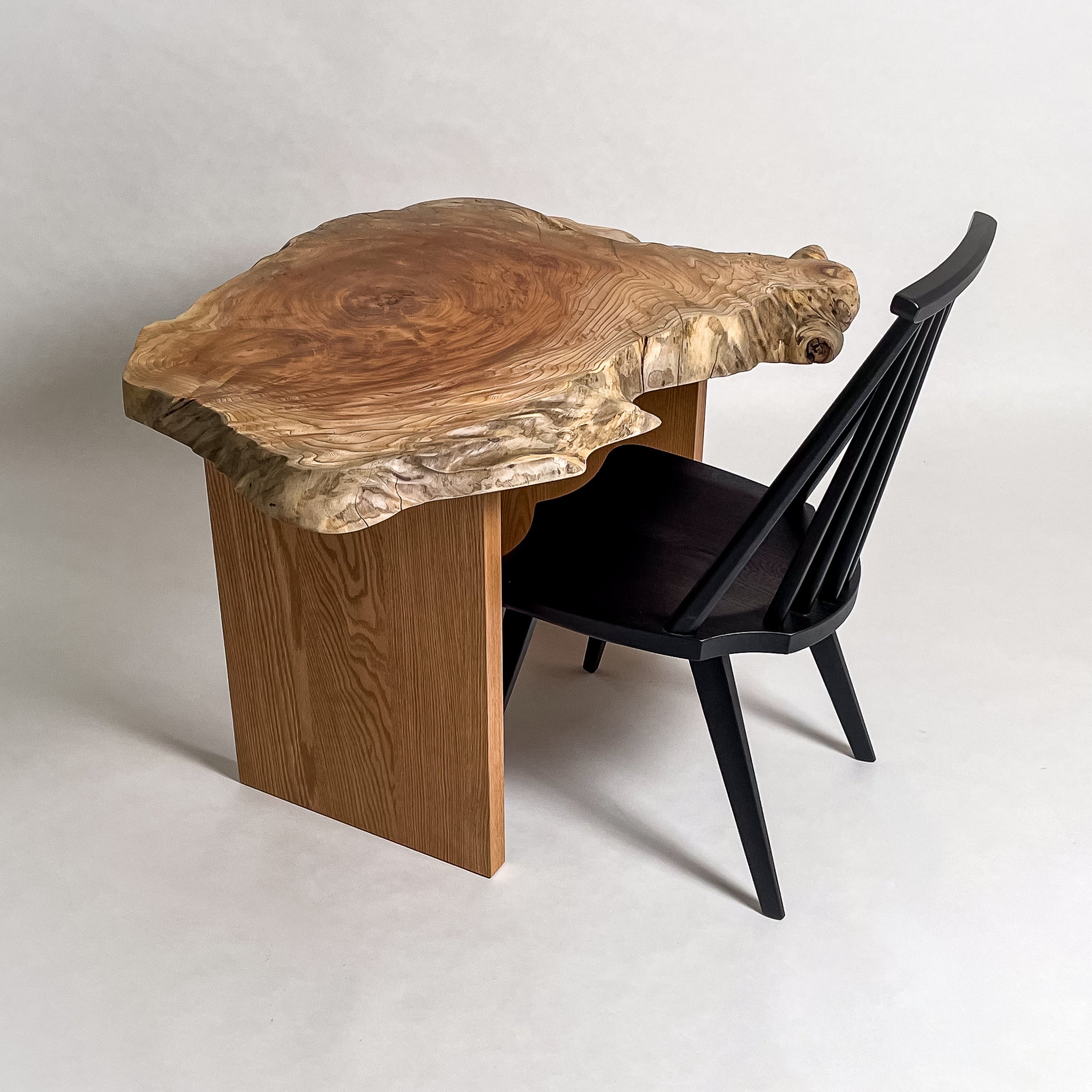 KIDOMEIMOKU 欅一枚板ダイニングテーブル｜80cm(2人掛け) – 【公式