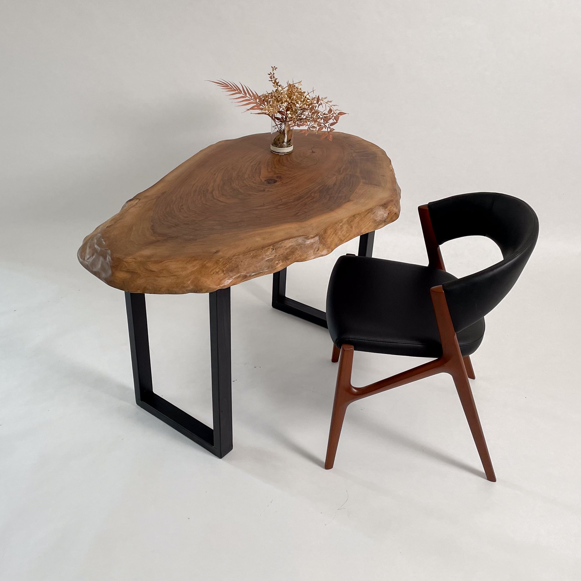 No.1261　クラロウォールナット/一枚板デスク