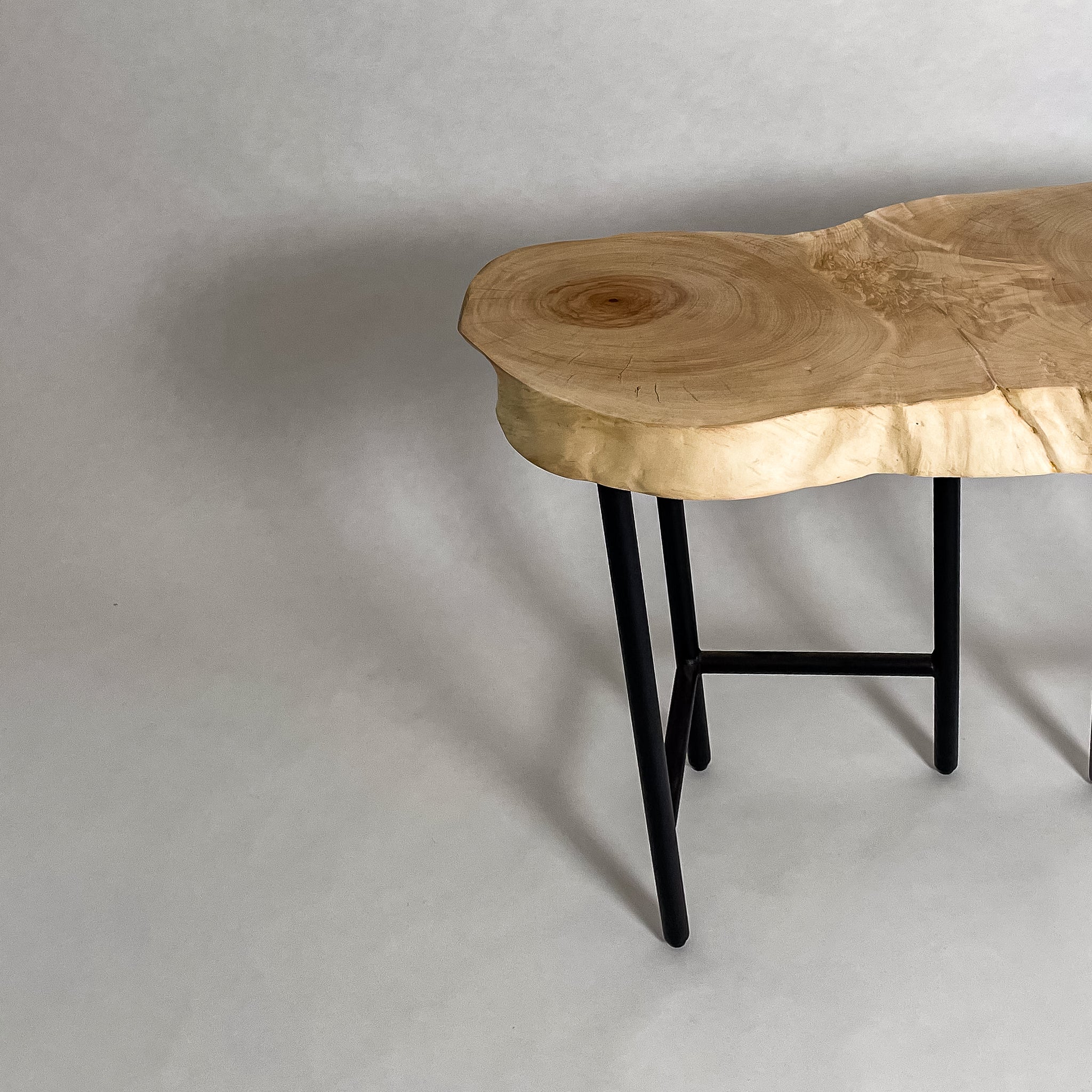 No.2049　栃（とち）/一枚板デスク