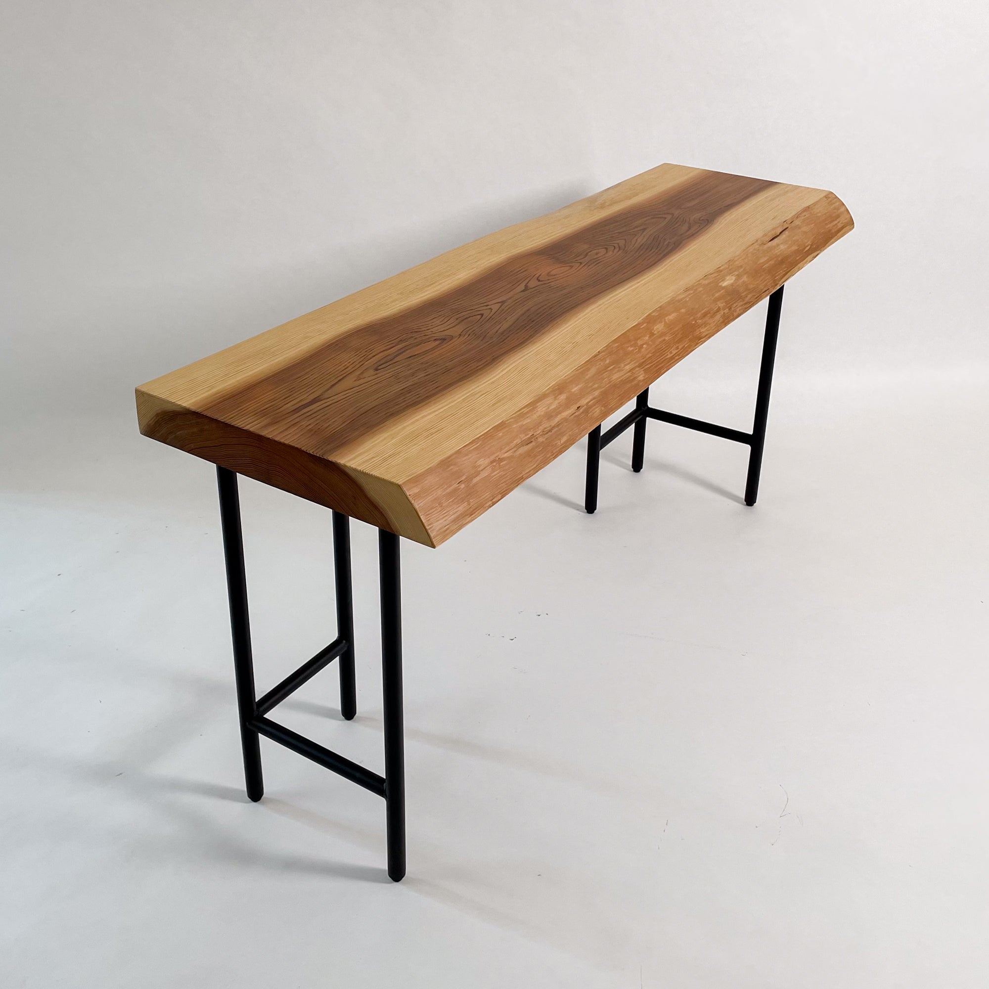 KIDOMEIMOKU 黒杉一枚板カウンター｜150cm(2人掛け) – 【公式】鬼童