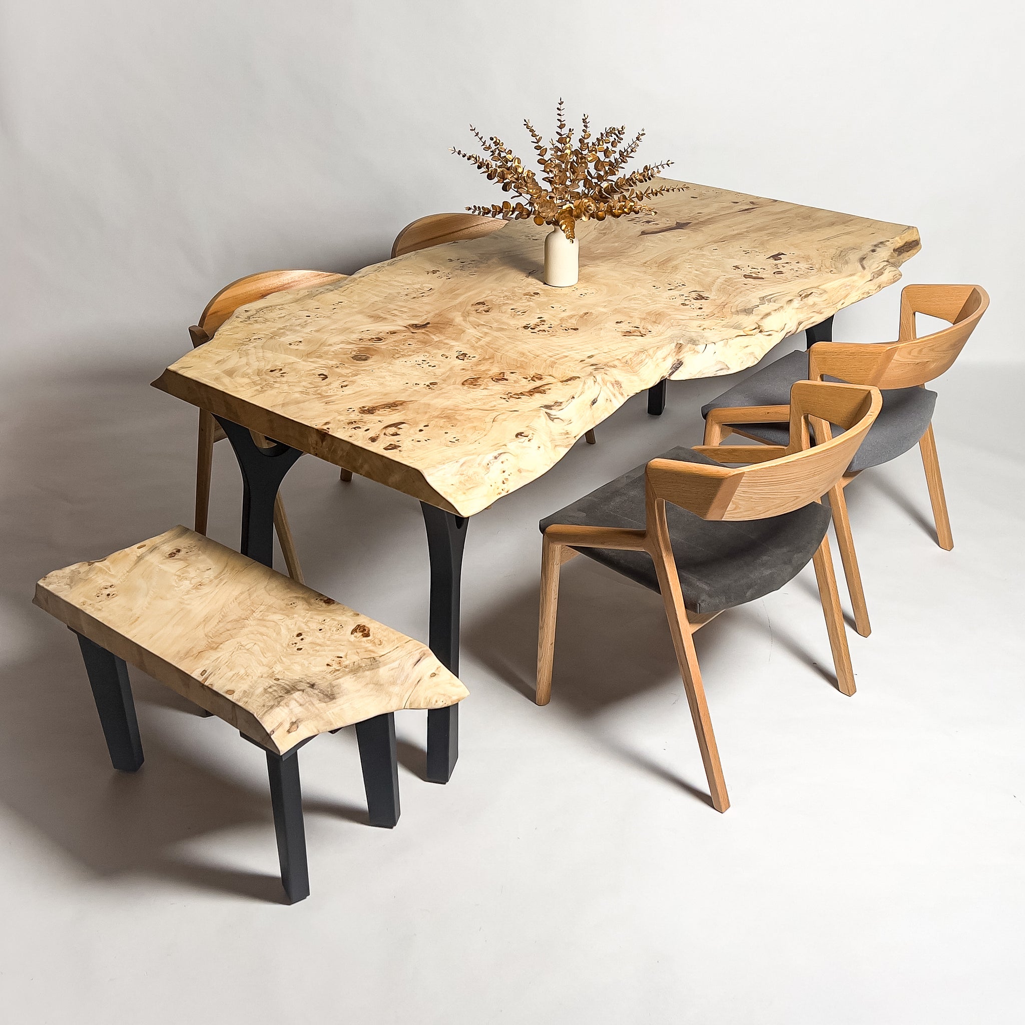 公式】KIDO MEIMOKU（鬼童銘木）｜一枚板テーブル・ソファ専門店