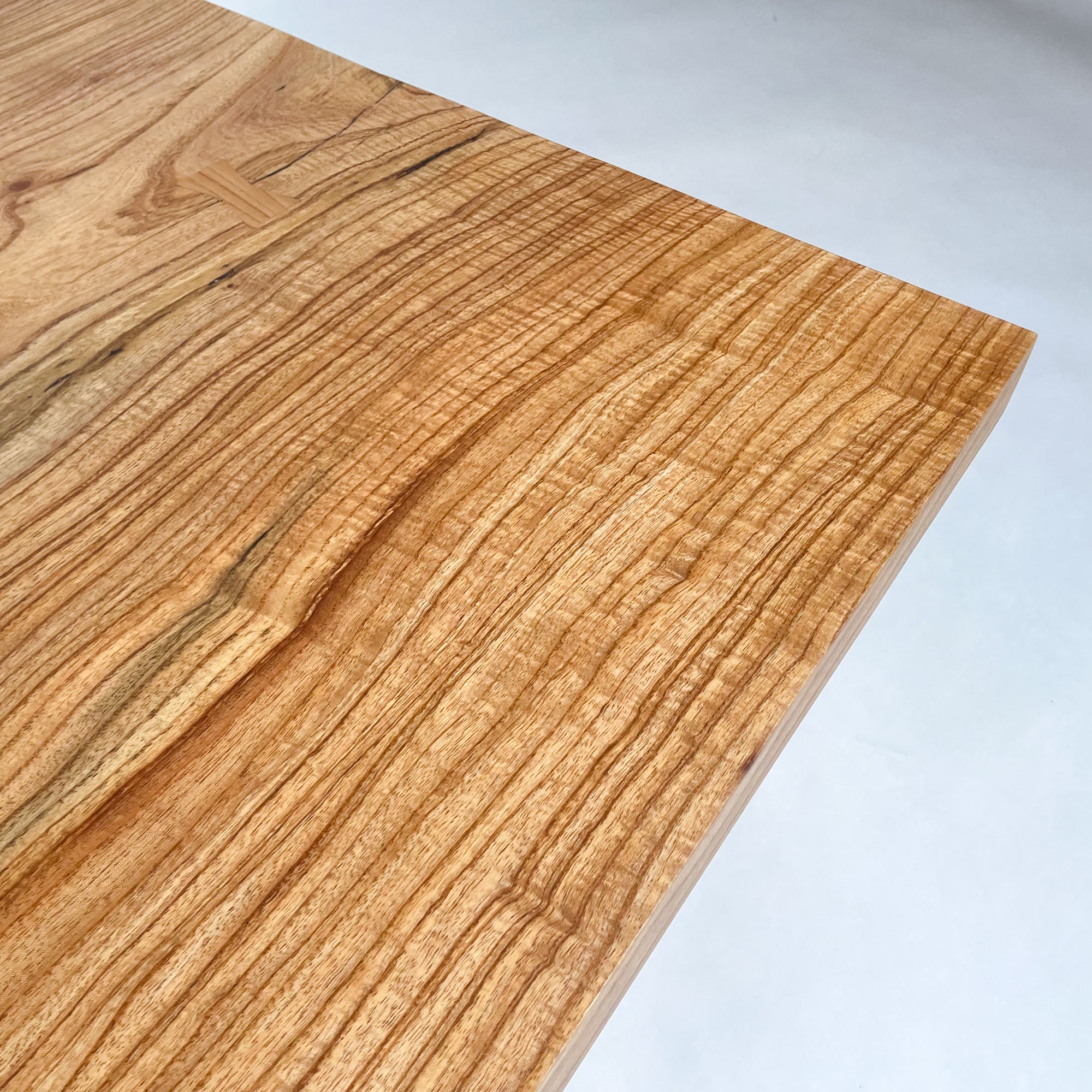 KIDOMEIMOKU センダン一枚板リビングテーブル｜151cm(4人掛け