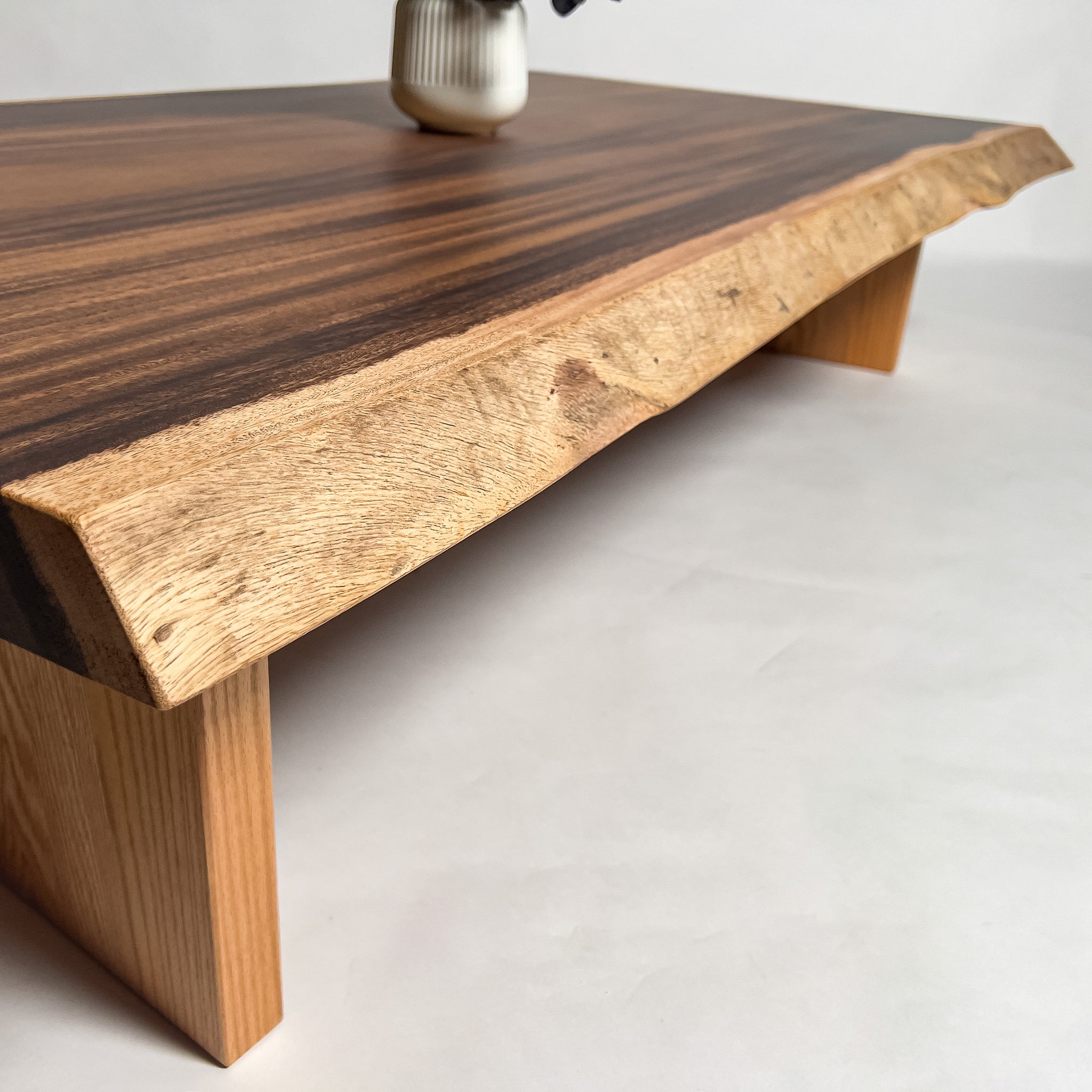 No.2141　モンキーポッド/一枚板リビングテーブル