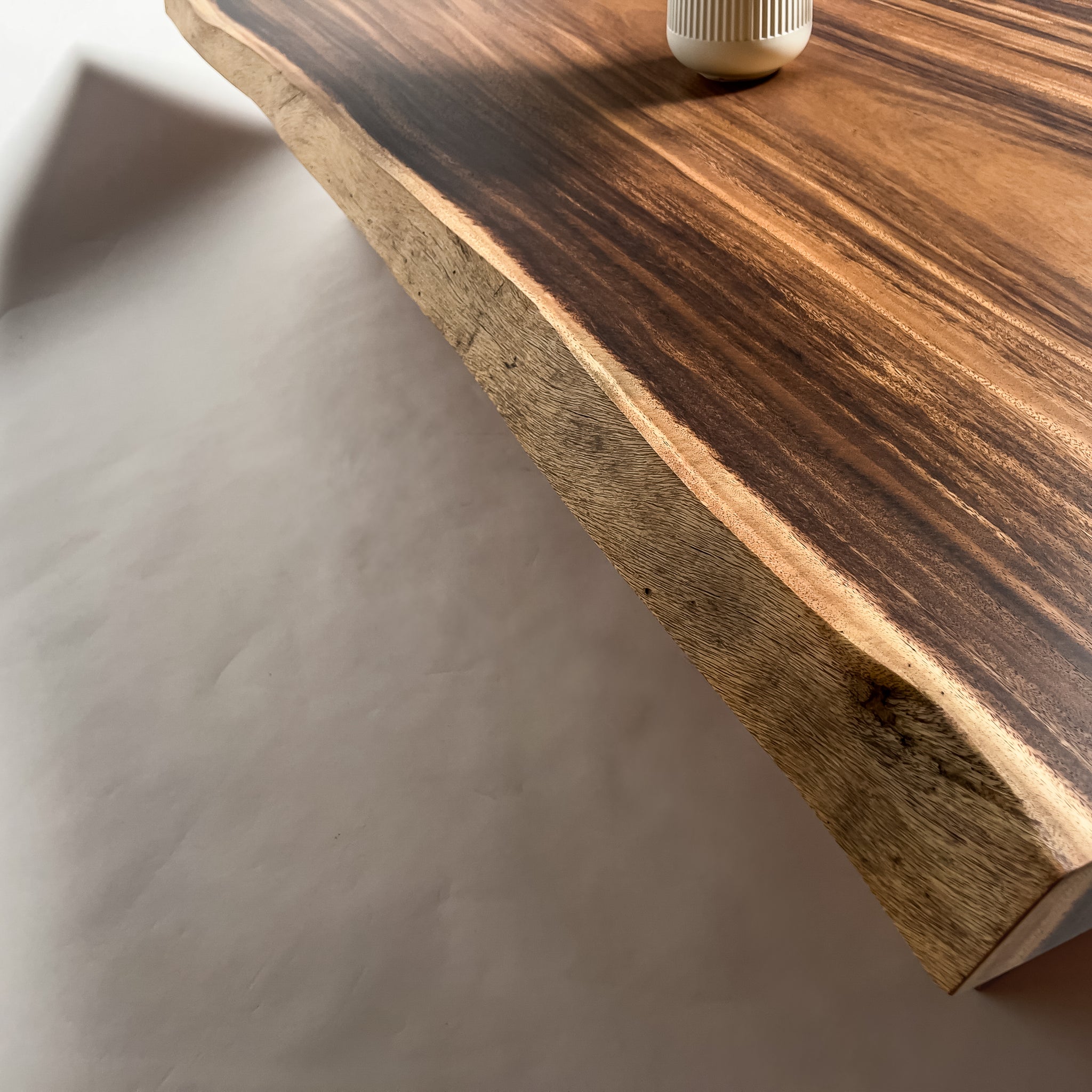 No.2141　モンキーポッド/一枚板リビングテーブル