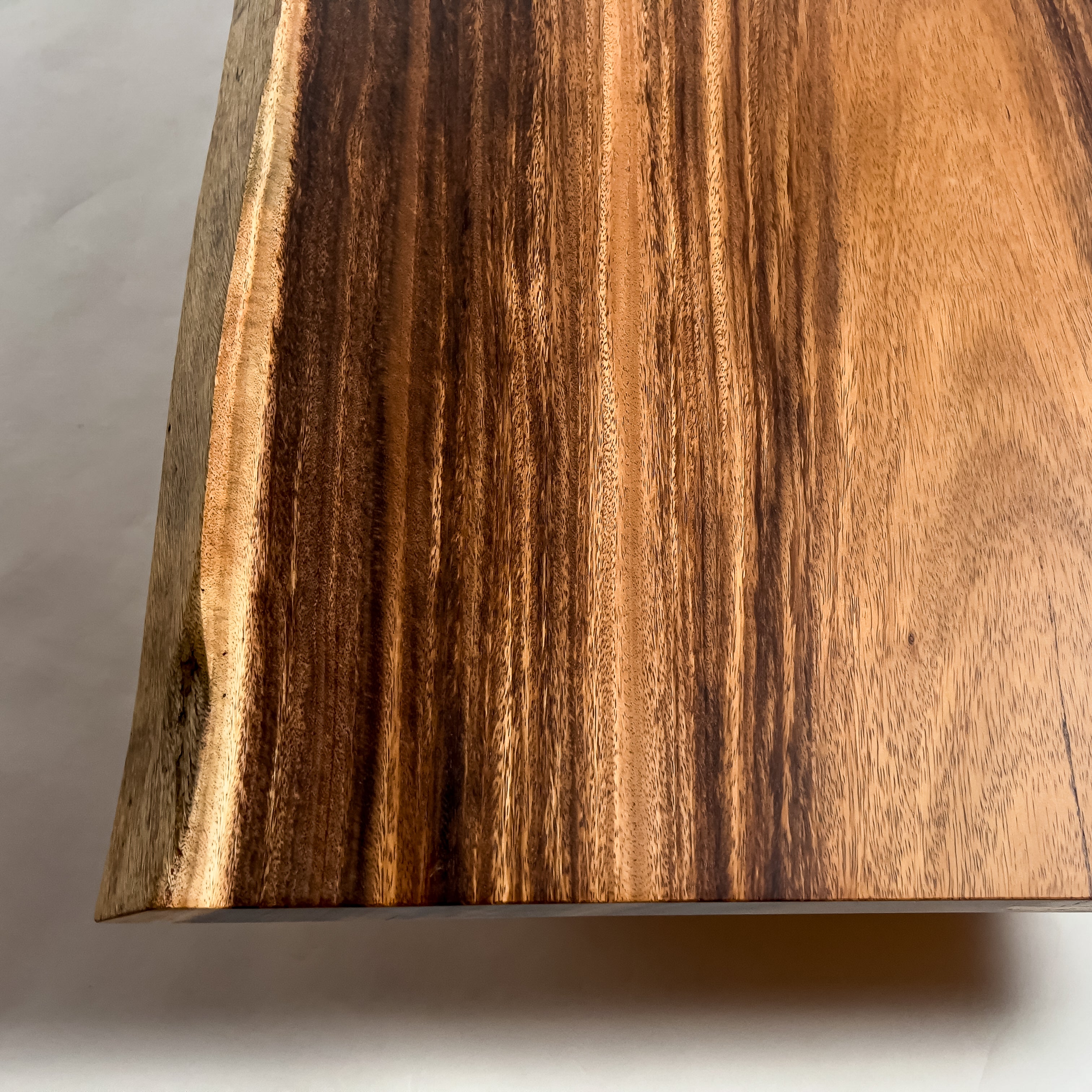 No.2141　モンキーポッド/一枚板リビングテーブル