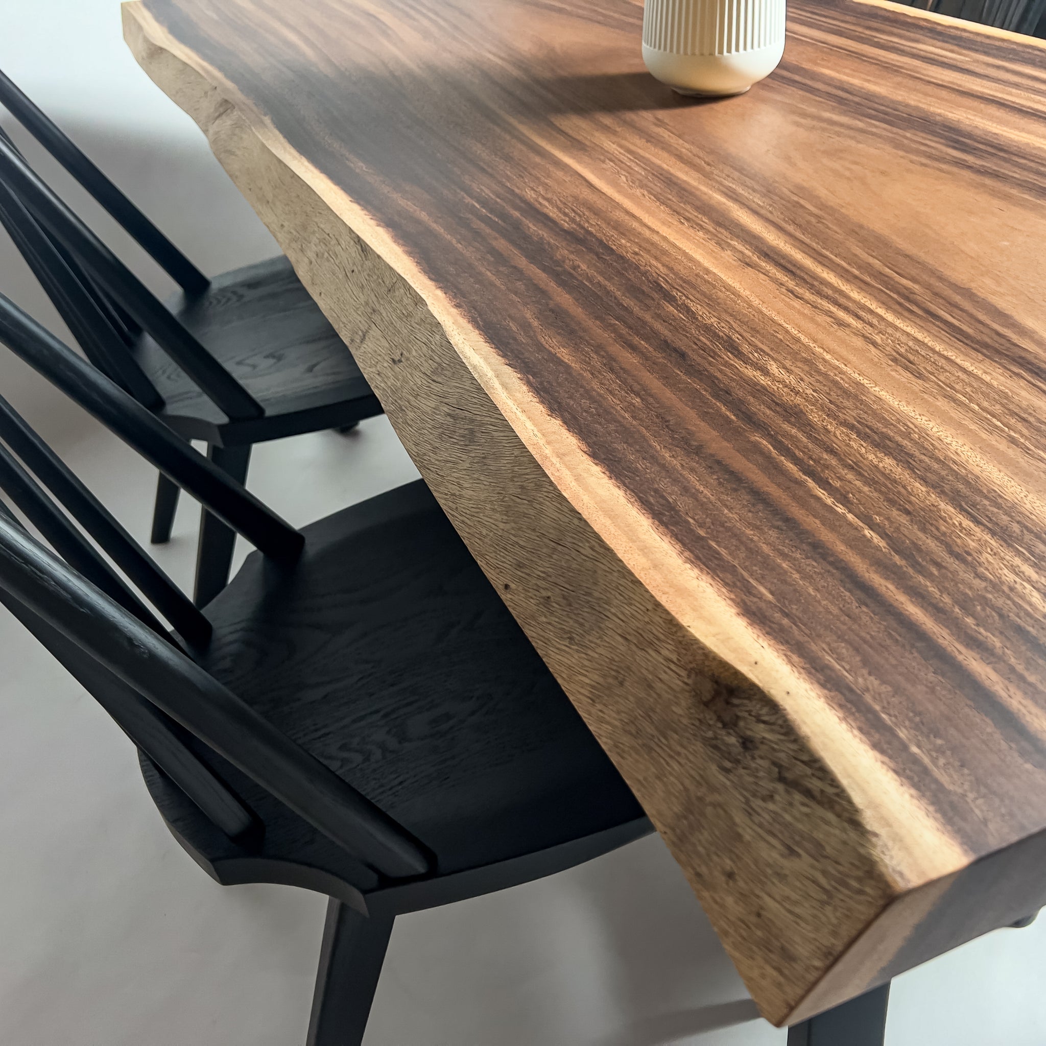 No.2141　モンキーポッド/一枚板ダイニングテーブル