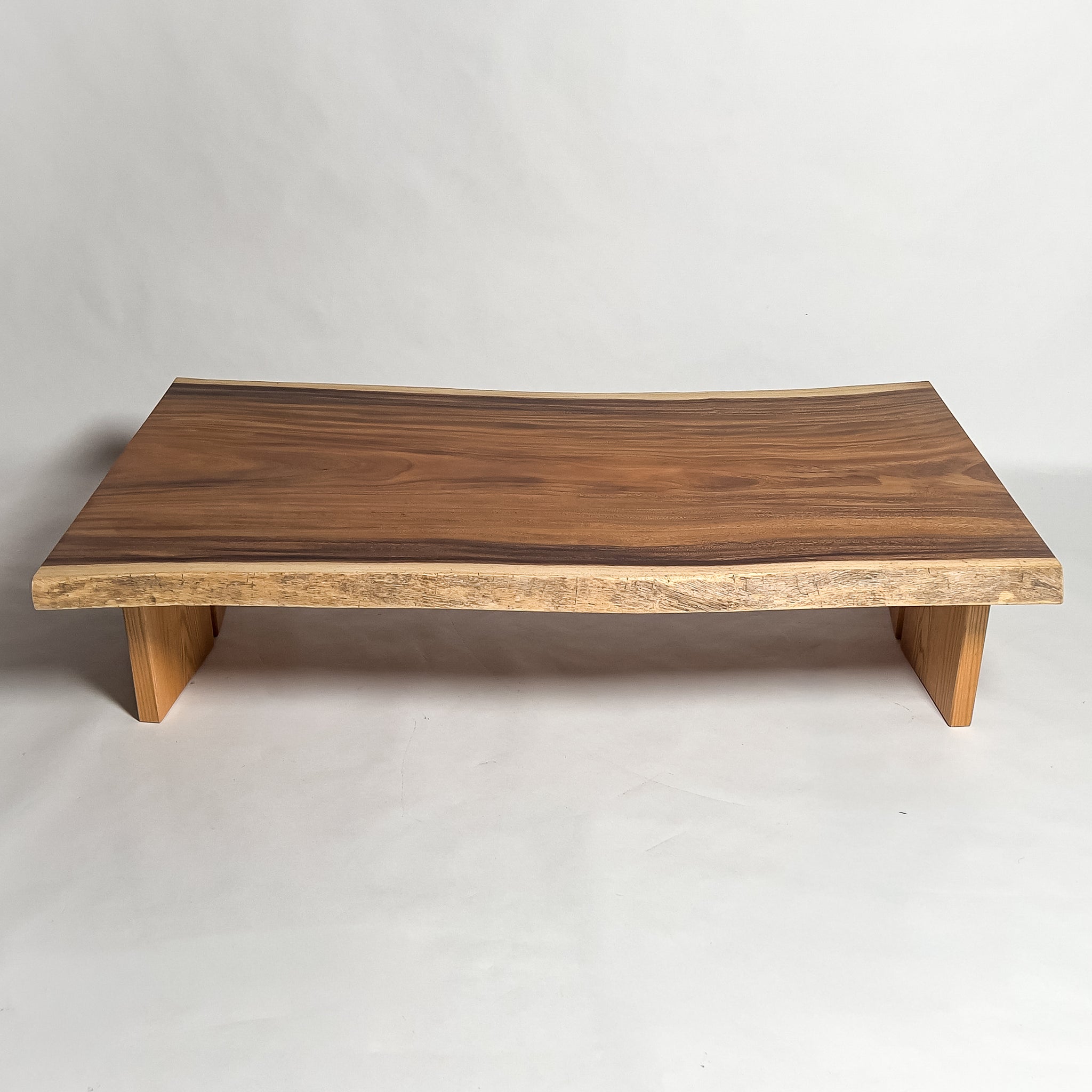 No.2142　モンキーポッド/一枚板リビングテーブル