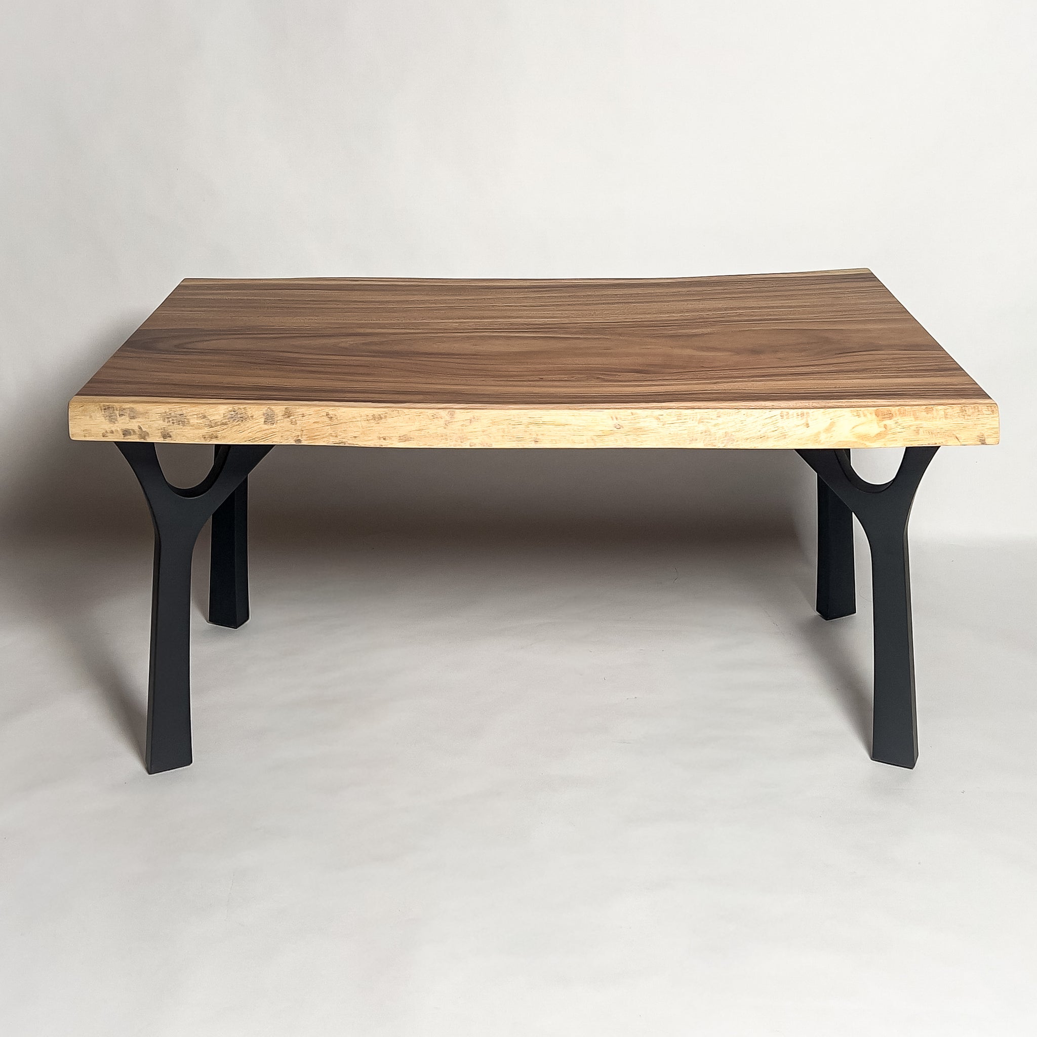 KIDO MEIMOKU モンキーポッド一枚板ダイニングテーブル｜140cm（4人