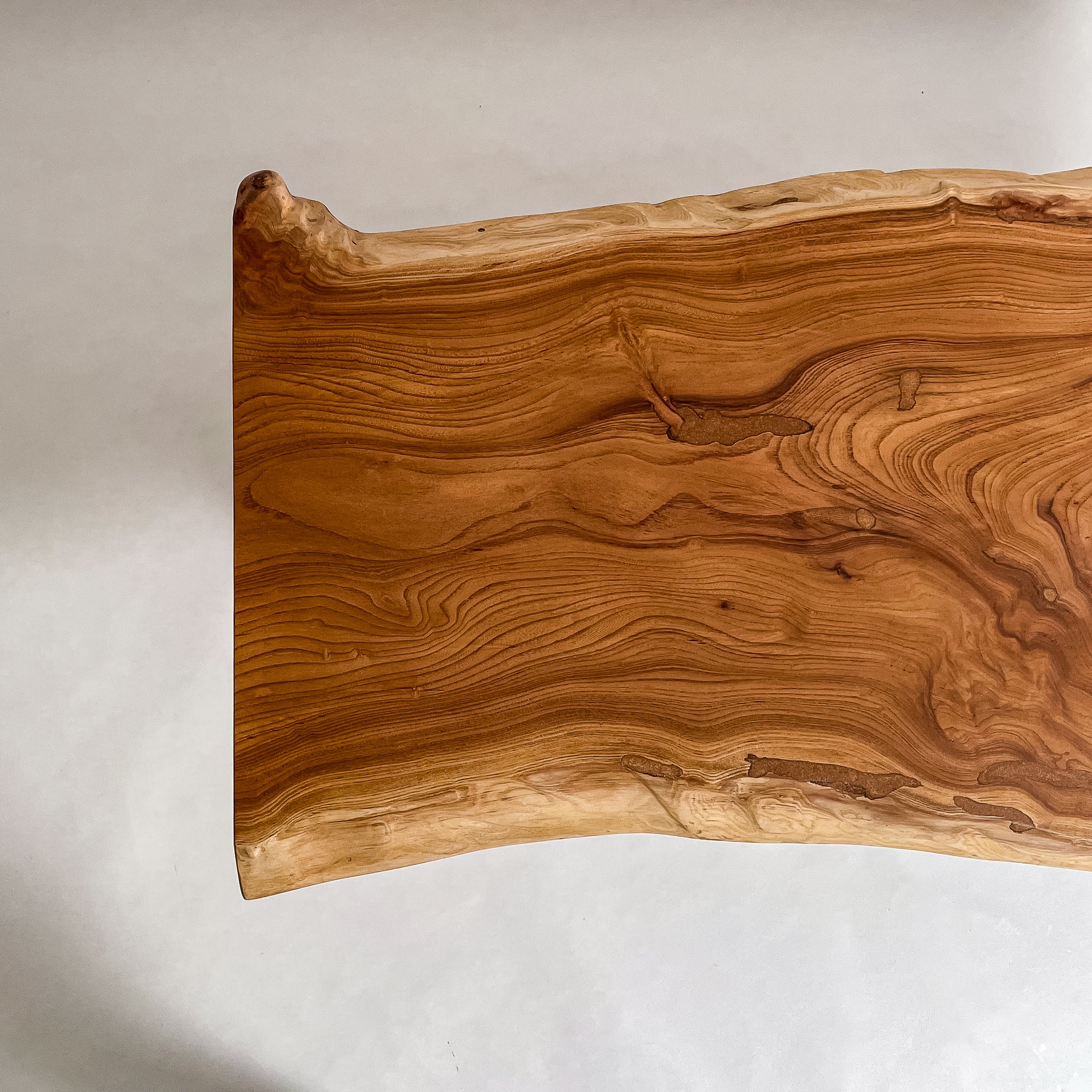 鬼童銘木】No.1965 一枚板欅（けやき）センターテーブル – 【公式