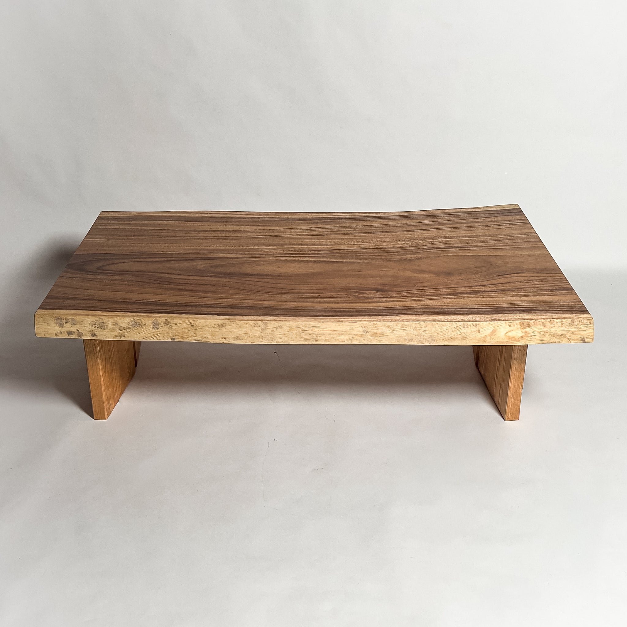 No.2153　モンキーポッド/一枚板センターテーブル