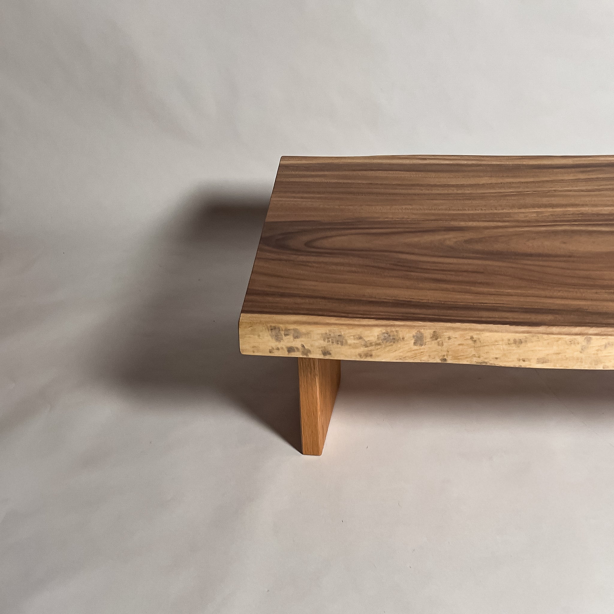 No.2153　モンキーポッド/一枚板センターテーブル