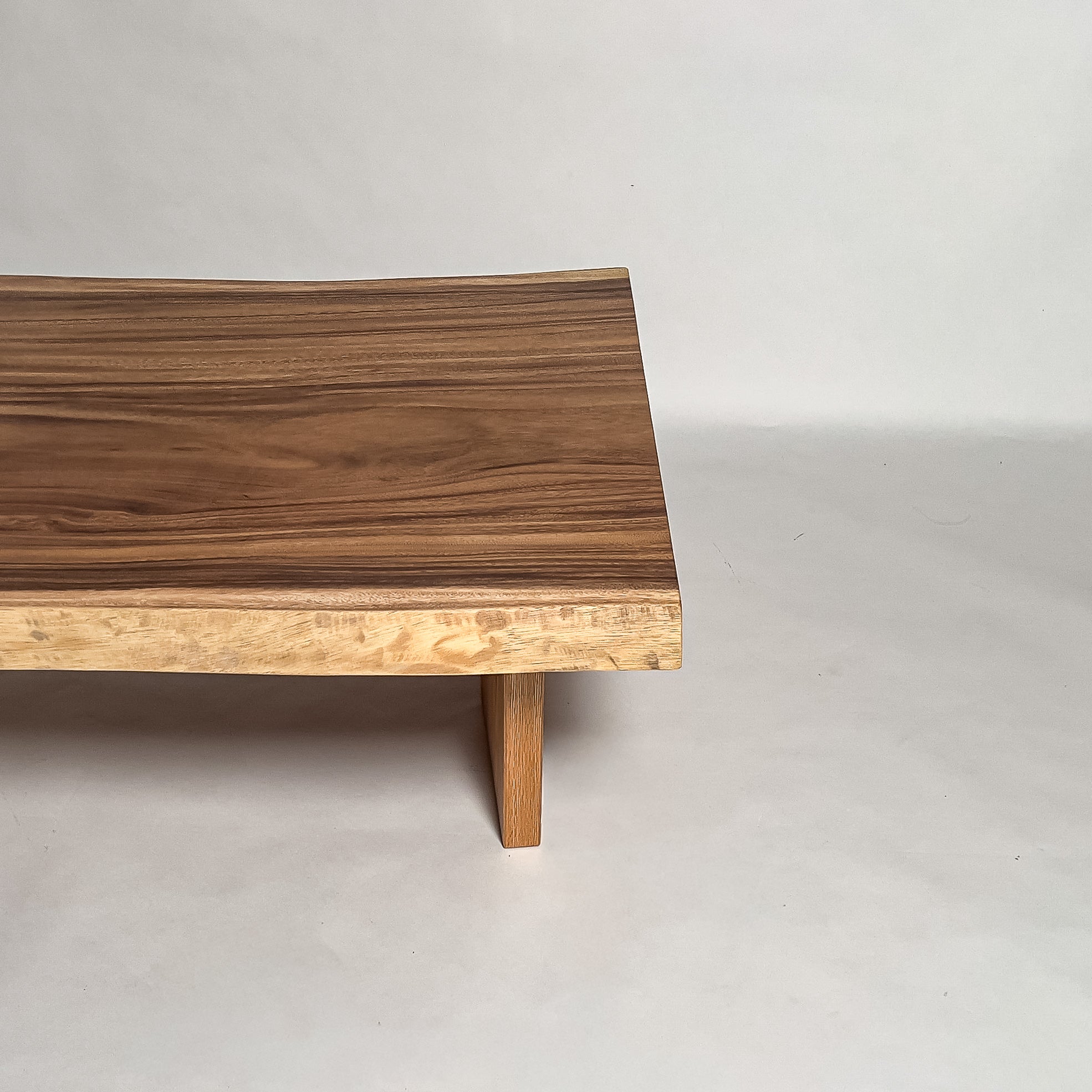 No.2153　モンキーポッド/一枚板センターテーブル