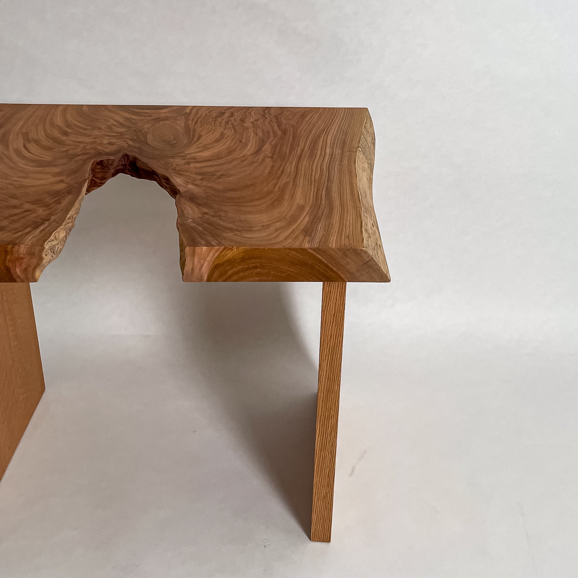 KIDO MEIMOKU 欅一枚板デスク｜89cm – 【公式】鬼童銘木（KIDOMEIMOKU