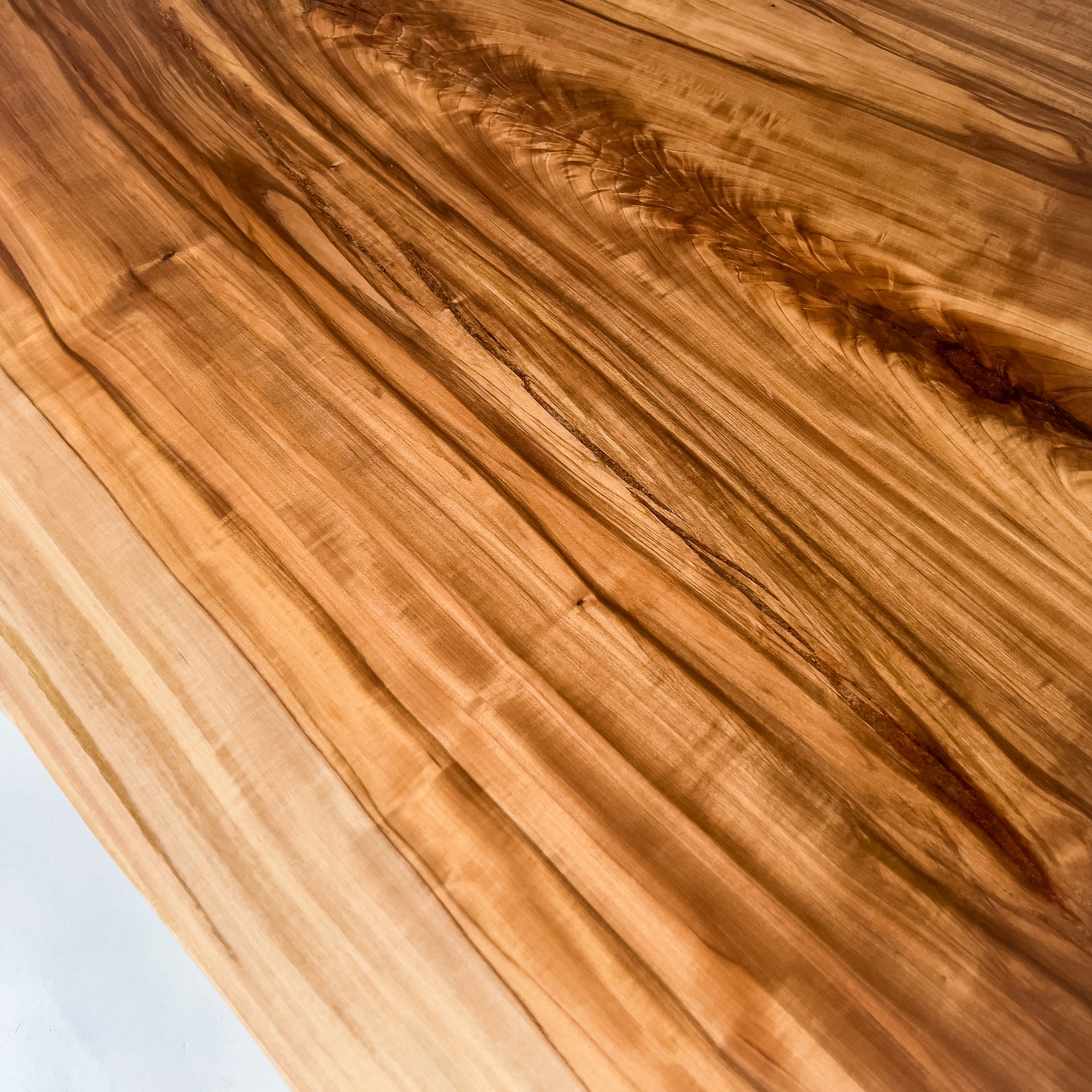 No.2184　栃（とち）/一枚板ダイニングテーブル