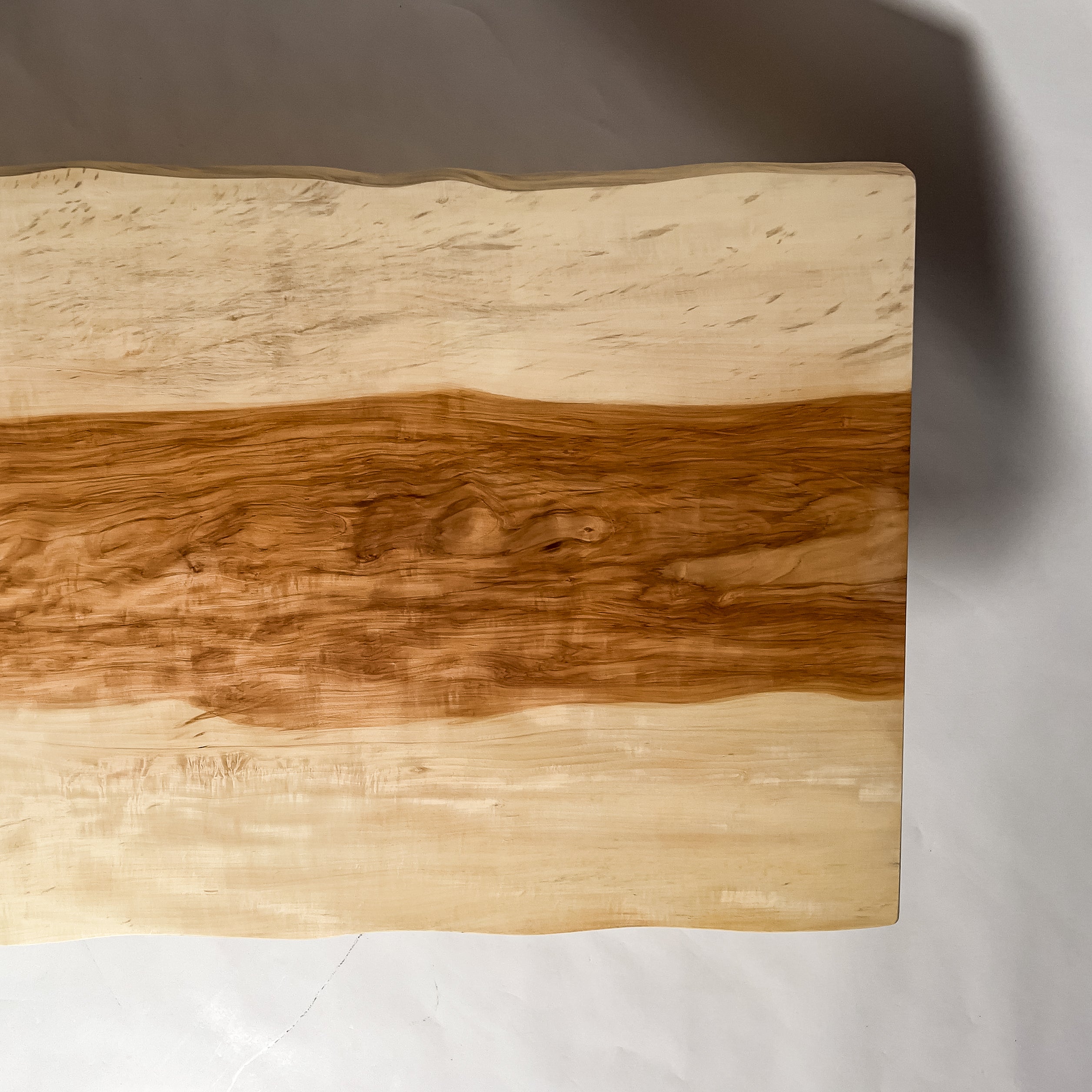 栃（とち）一枚板テーブル｜【公式】KIDO MEIMOKU（鬼童銘木