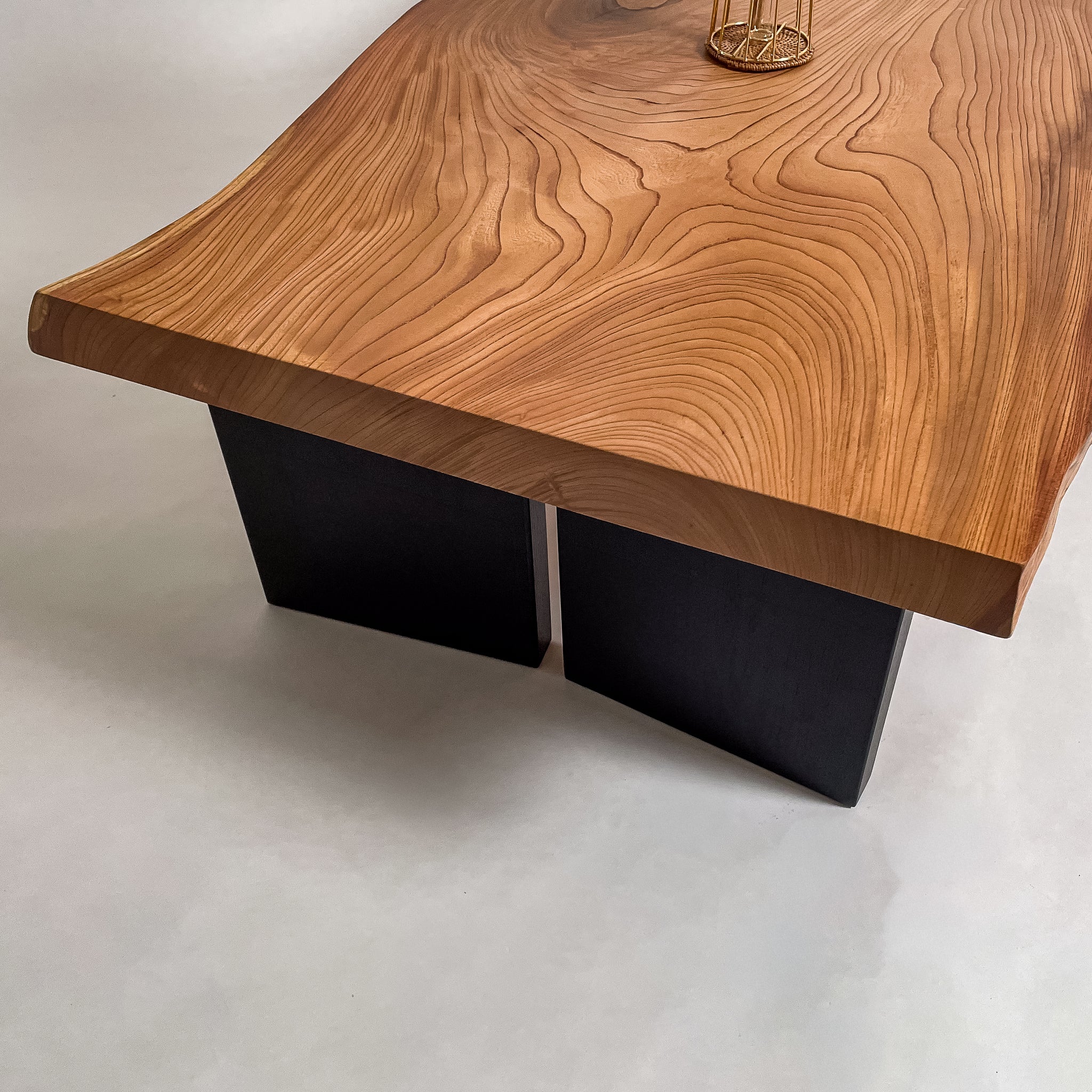 No.2077　欅（けやき）/一枚板センターテーブル