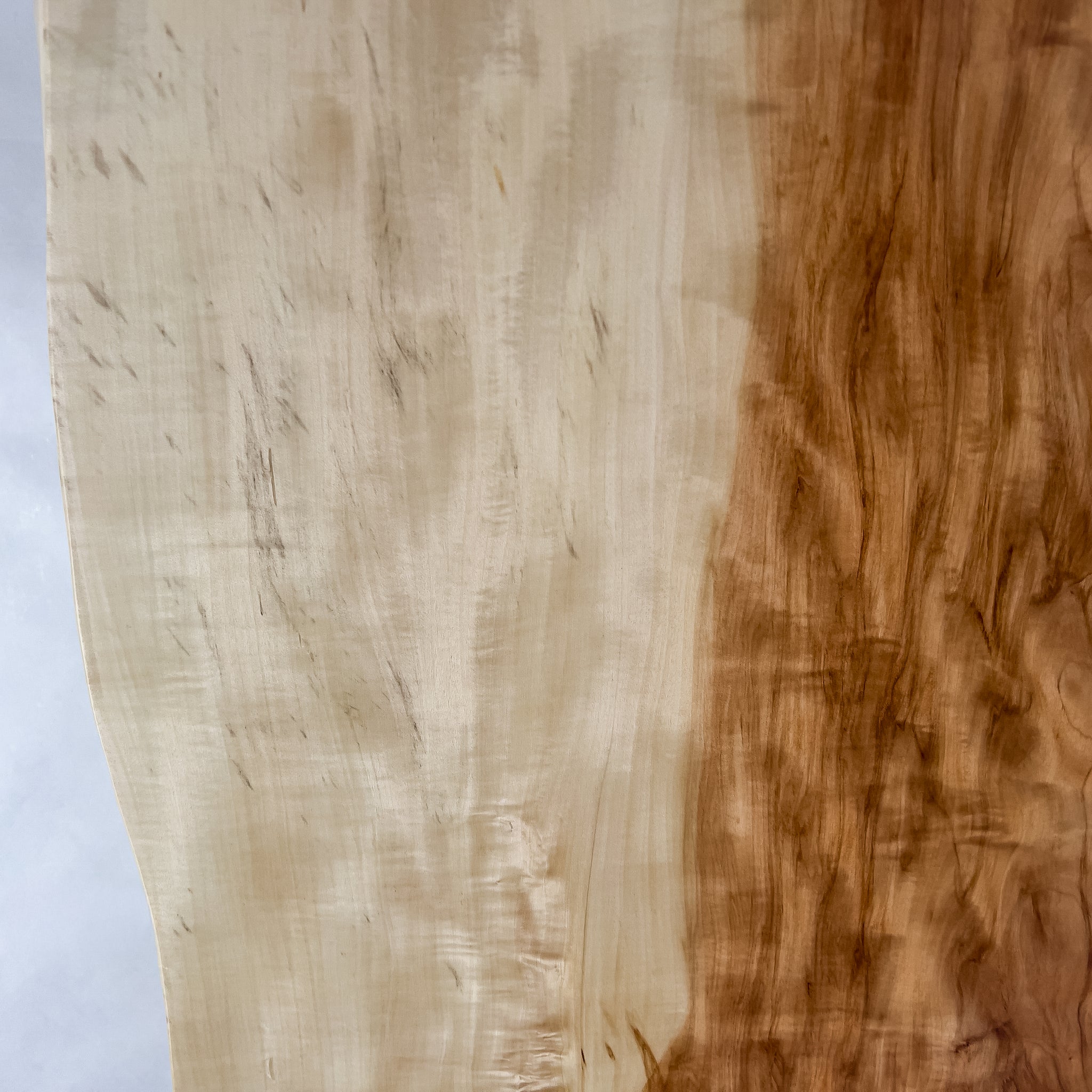 No.2182　栃（とち）/一枚板ダイニングテーブル