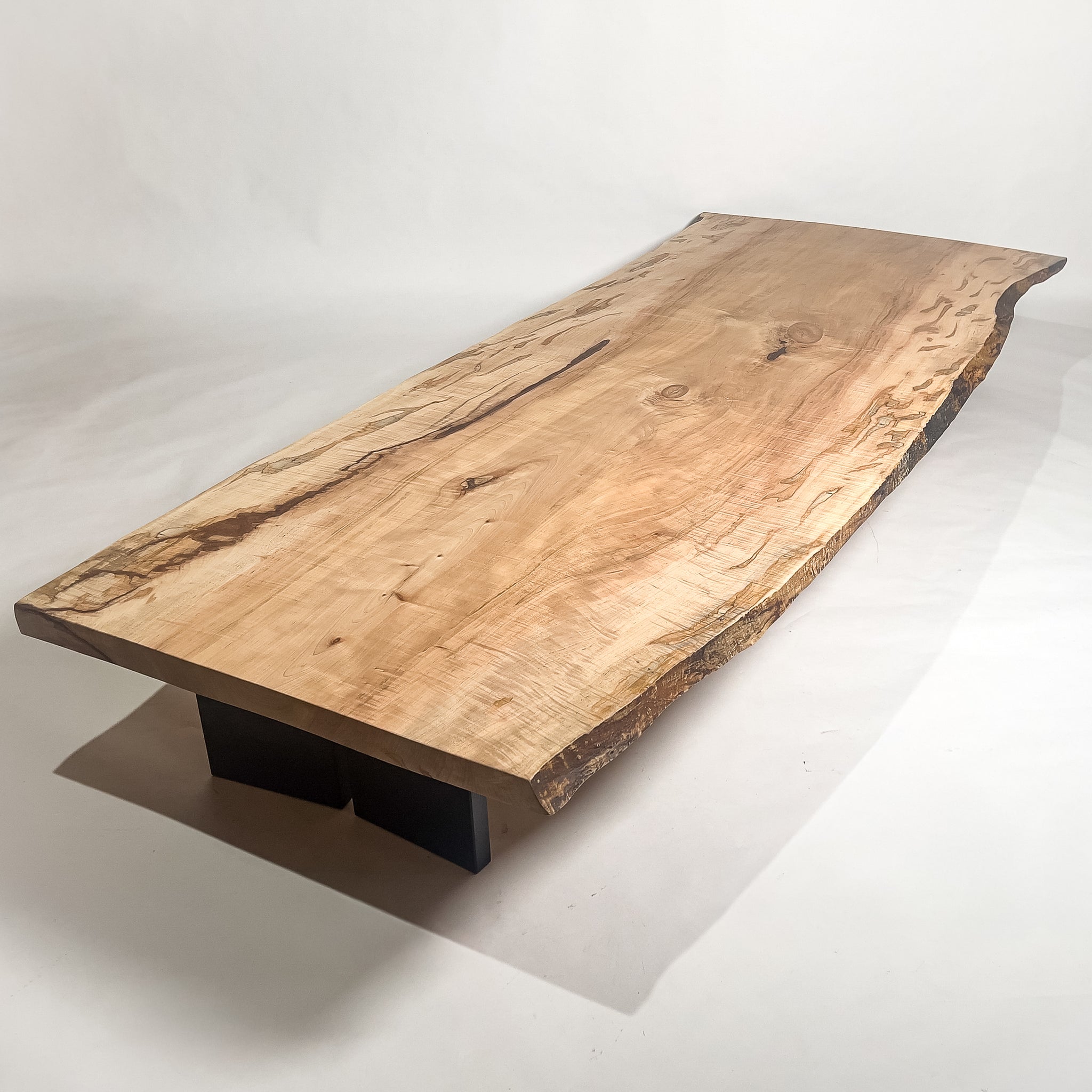 KIDOMEIMOKU 楓一枚板リビングテーブル｜300cm(8人掛け) – 【公式