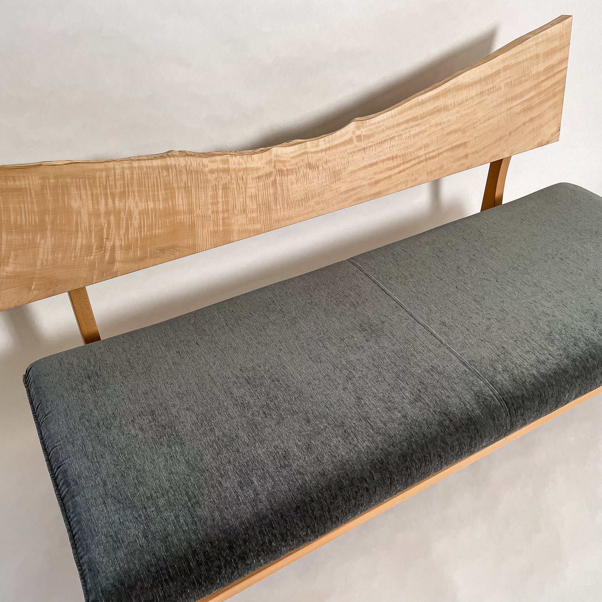 No.1991N3　栃（とち）/天然無垢 一枚板ソファ