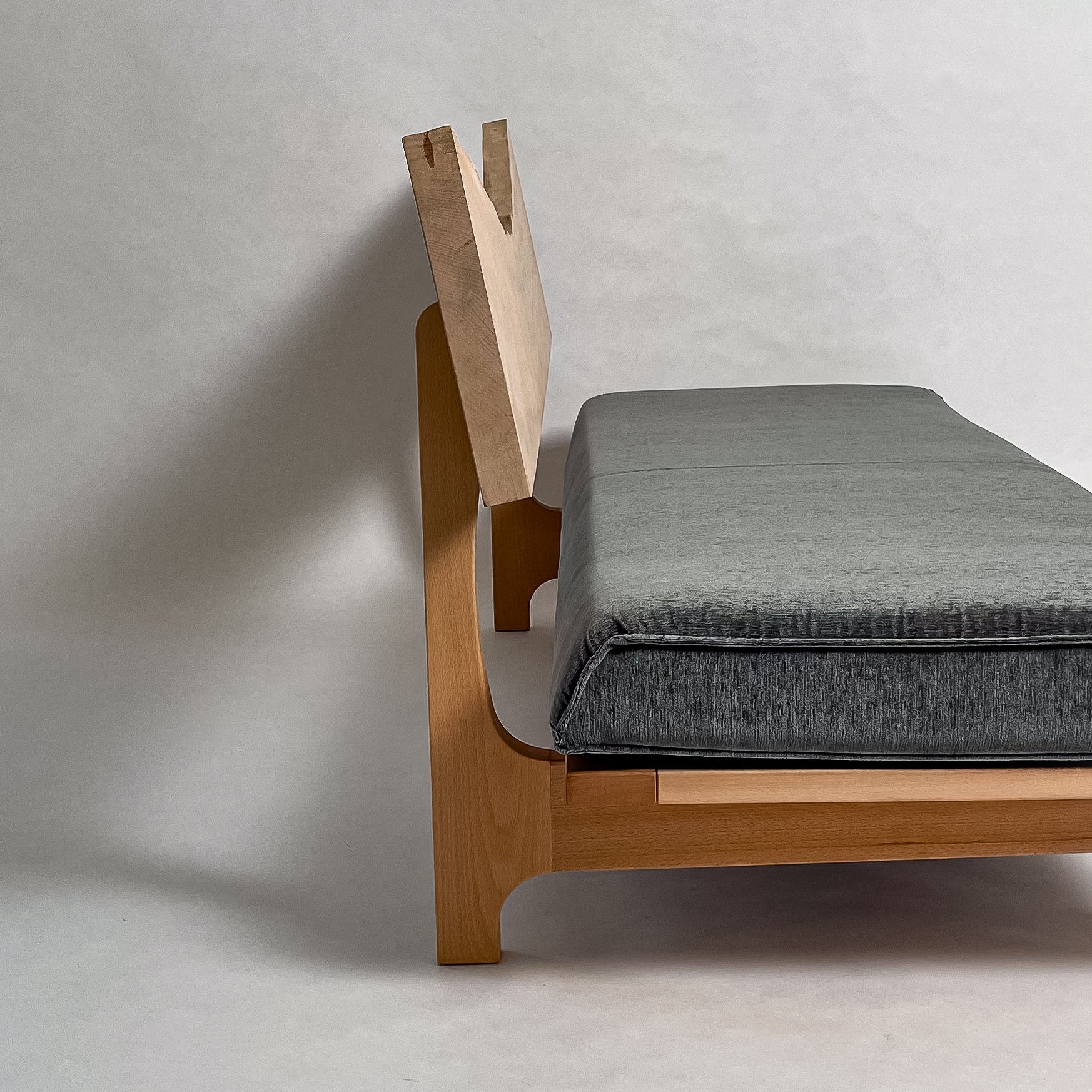 No.1991N3　栃（とち）/天然無垢 一枚板ソファ