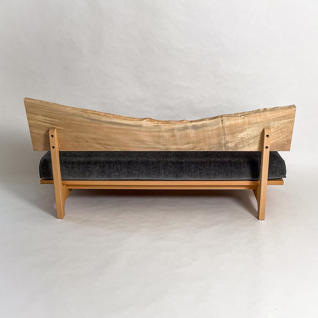 栃 無垢材 一枚板ソファ 3人掛け 背面 クッションなし