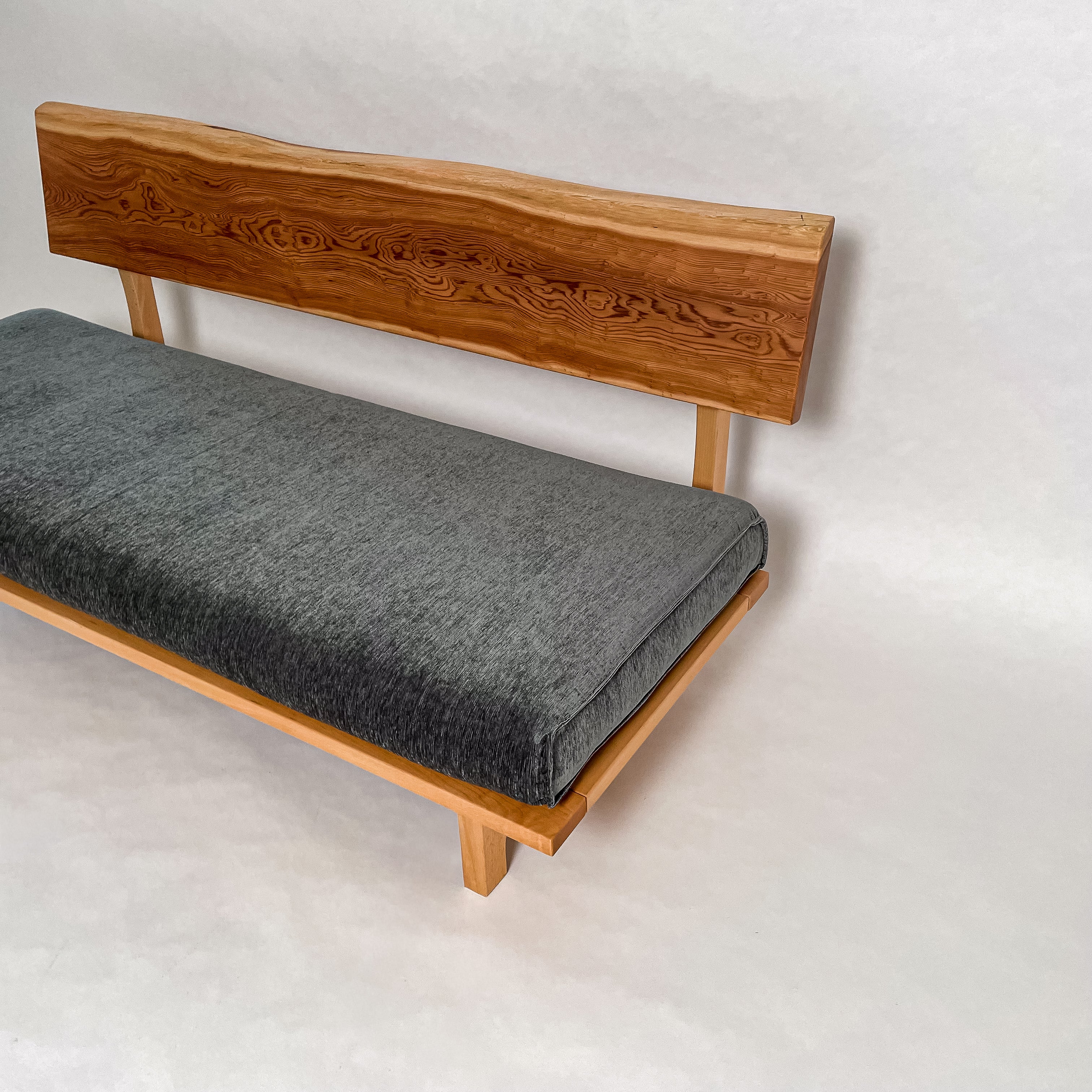 No.1990N3　吉野杉（よしのすぎ）/天然無垢 一枚板ソファ