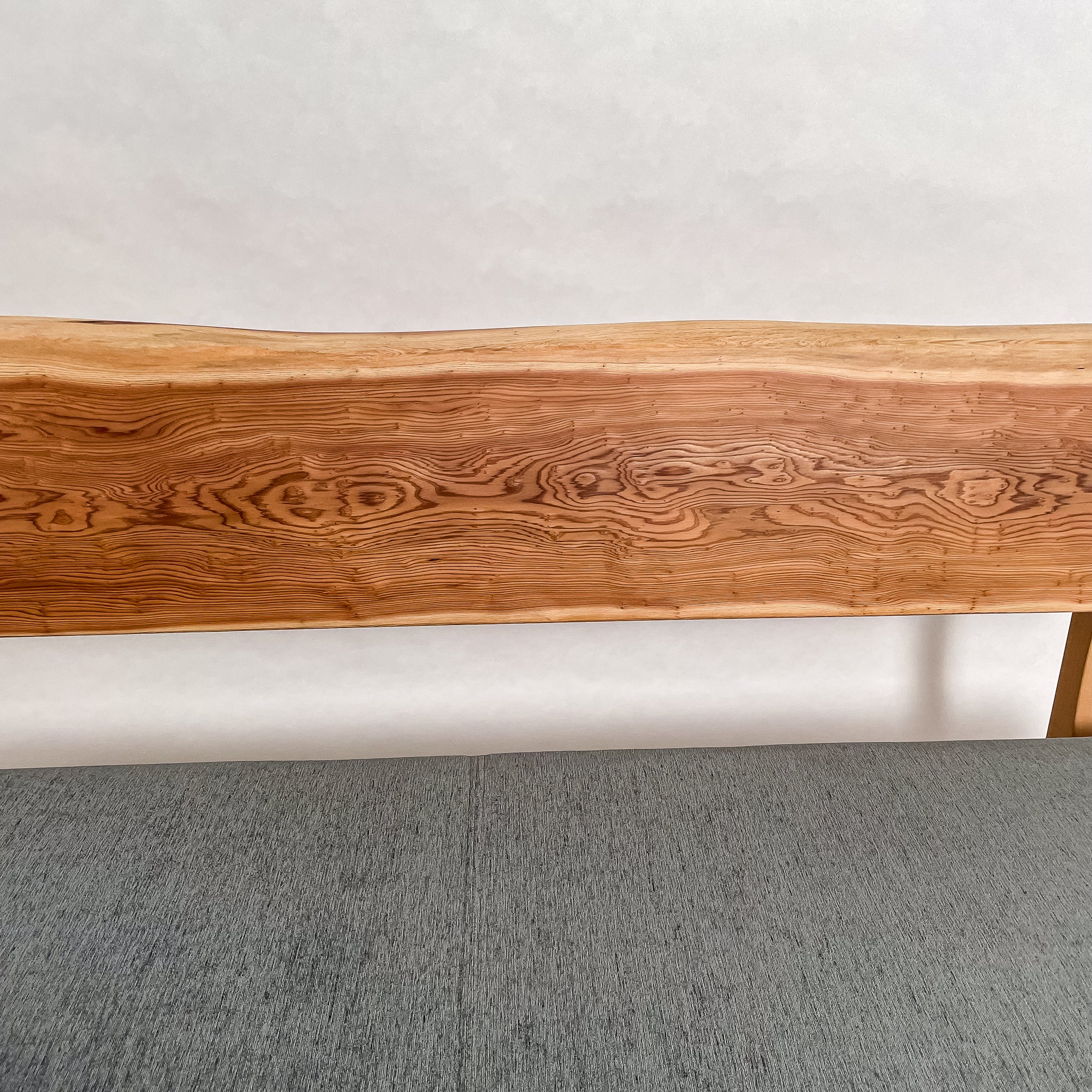 No.1990N3　吉野杉（よしのすぎ）/天然無垢 一枚板ソファ