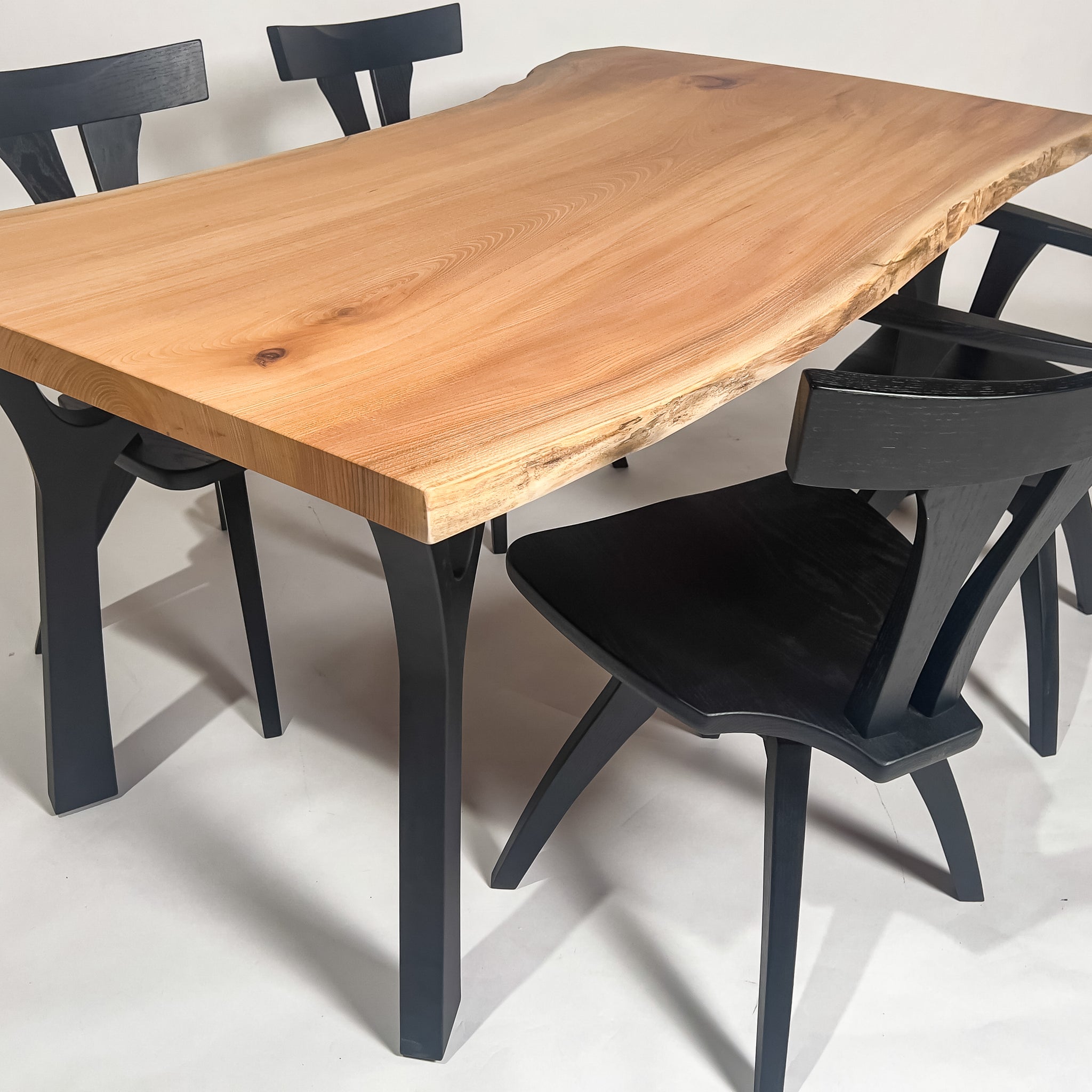 No.2161　欅（けやき）/一枚板ダイニングテーブル/& OSOROISU