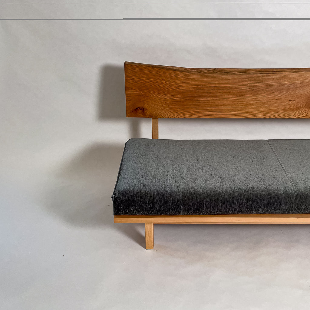 欅 無垢材 一枚板ソファ 3人掛け 横左半分 クッションなし