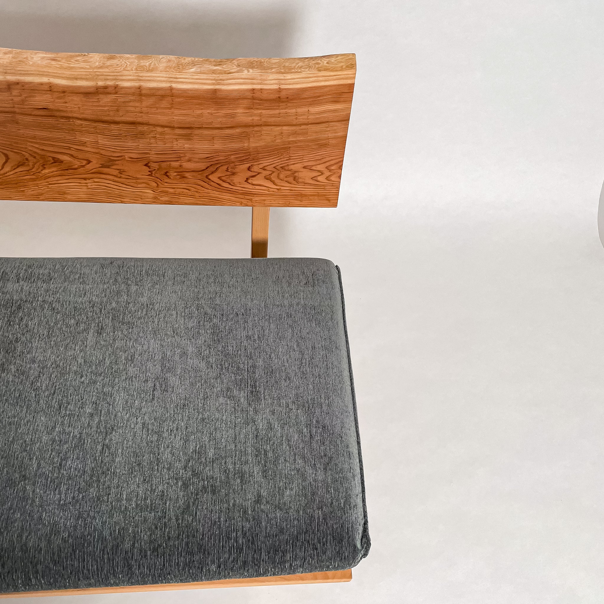 No.2010N3　吉野杉（よしのすぎ）/天然無垢 一枚板ソファ