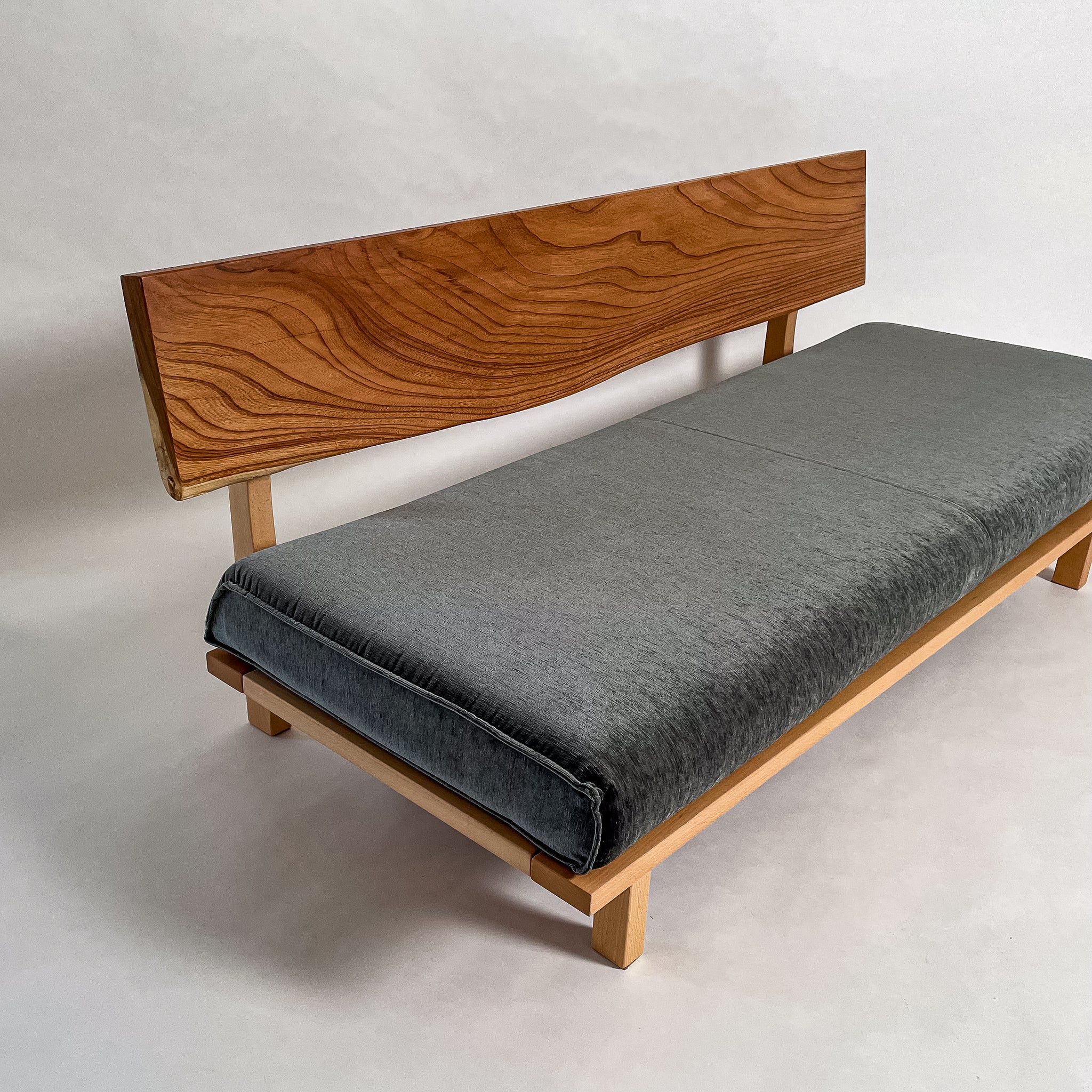 No.1994N3　欅（けやき）/天然無垢 一枚板ソファ